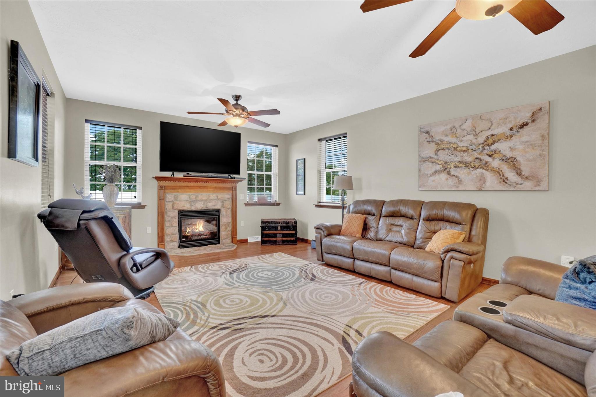 TAYLOR ESTATES - Residential