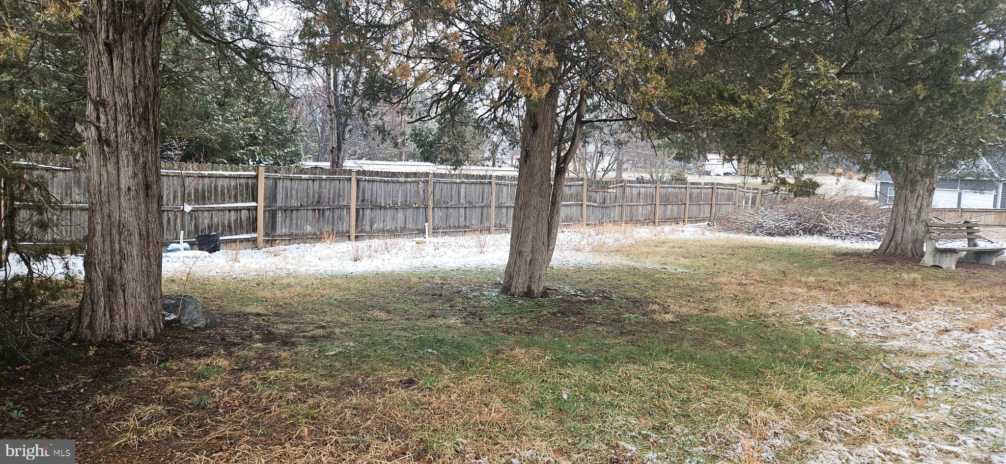 OPEQUON VIEW - Land