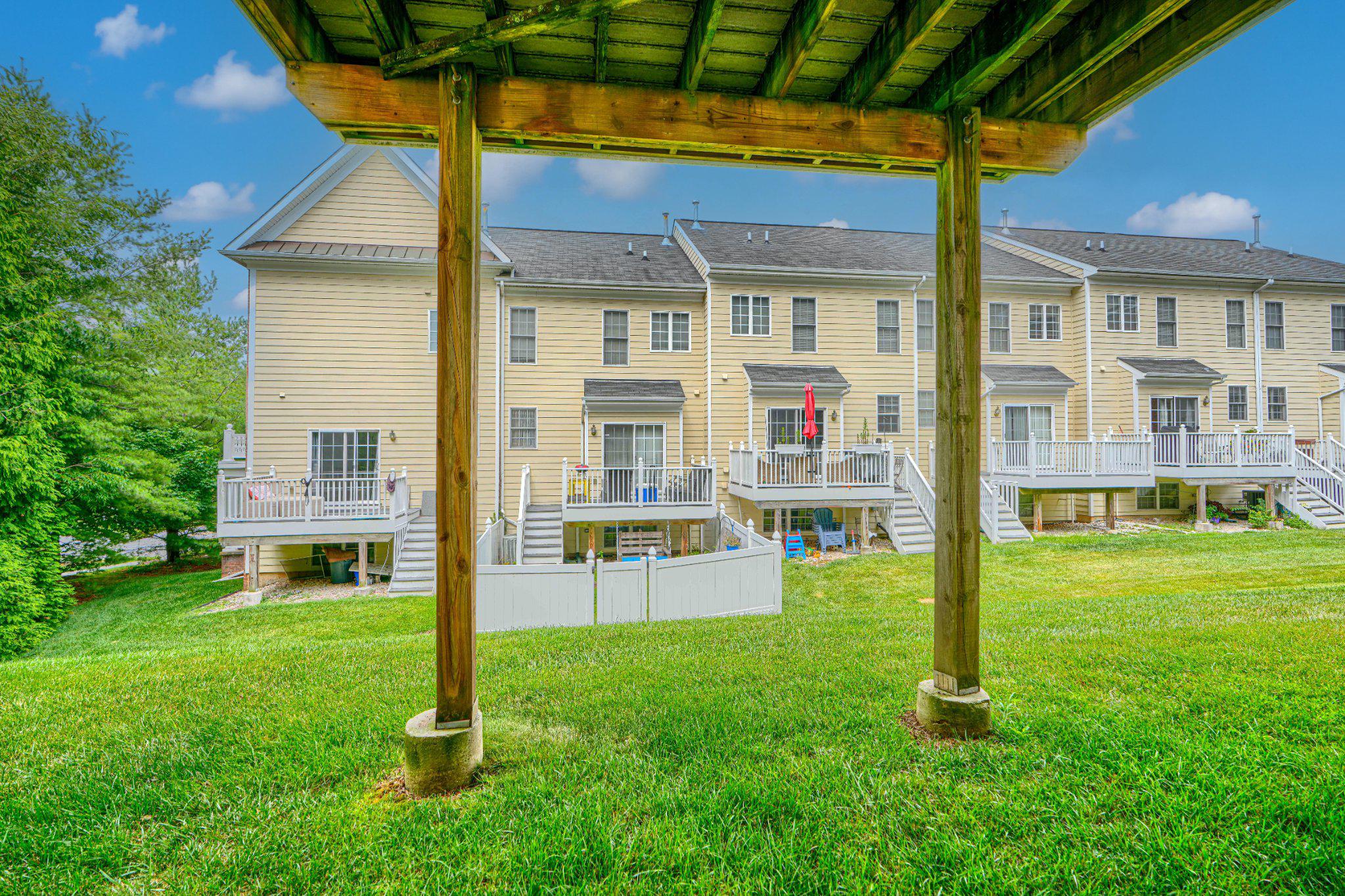 RODGERS CHOICE - Residential Lease