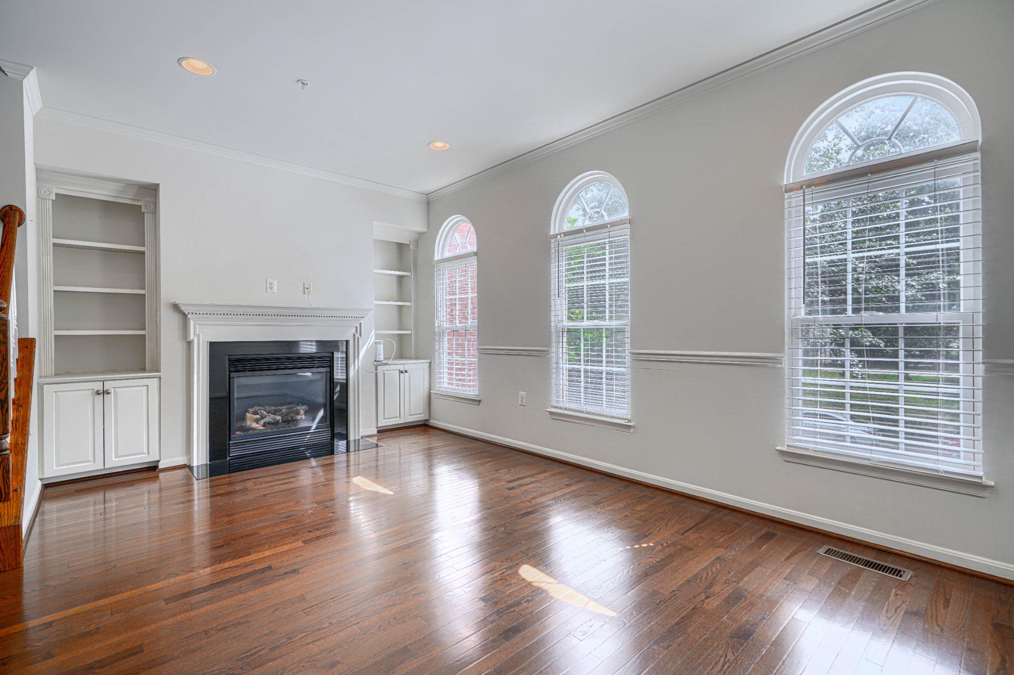 RODGERS CHOICE - Residential Lease