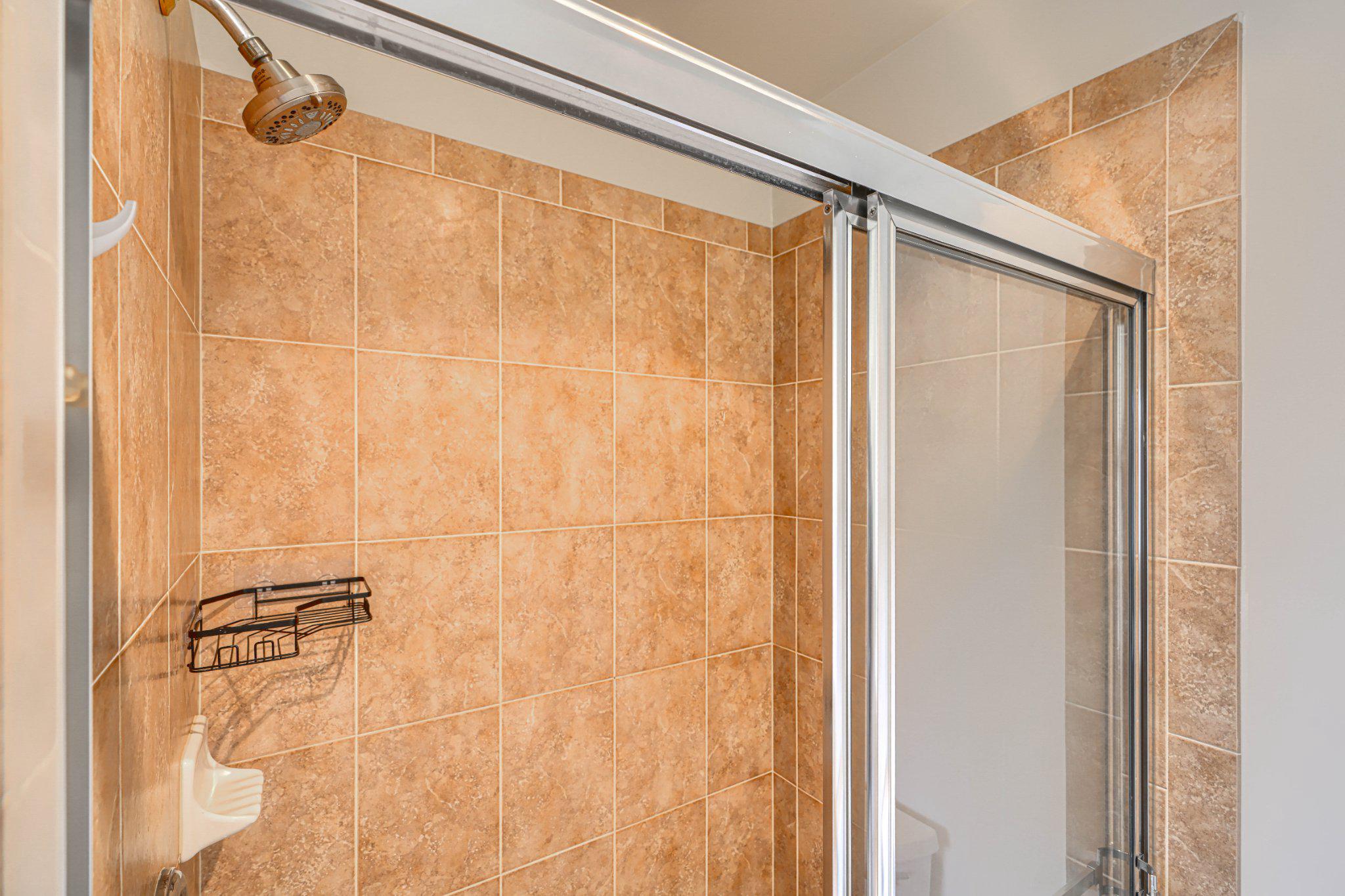 RODGERS CHOICE - Residential Lease