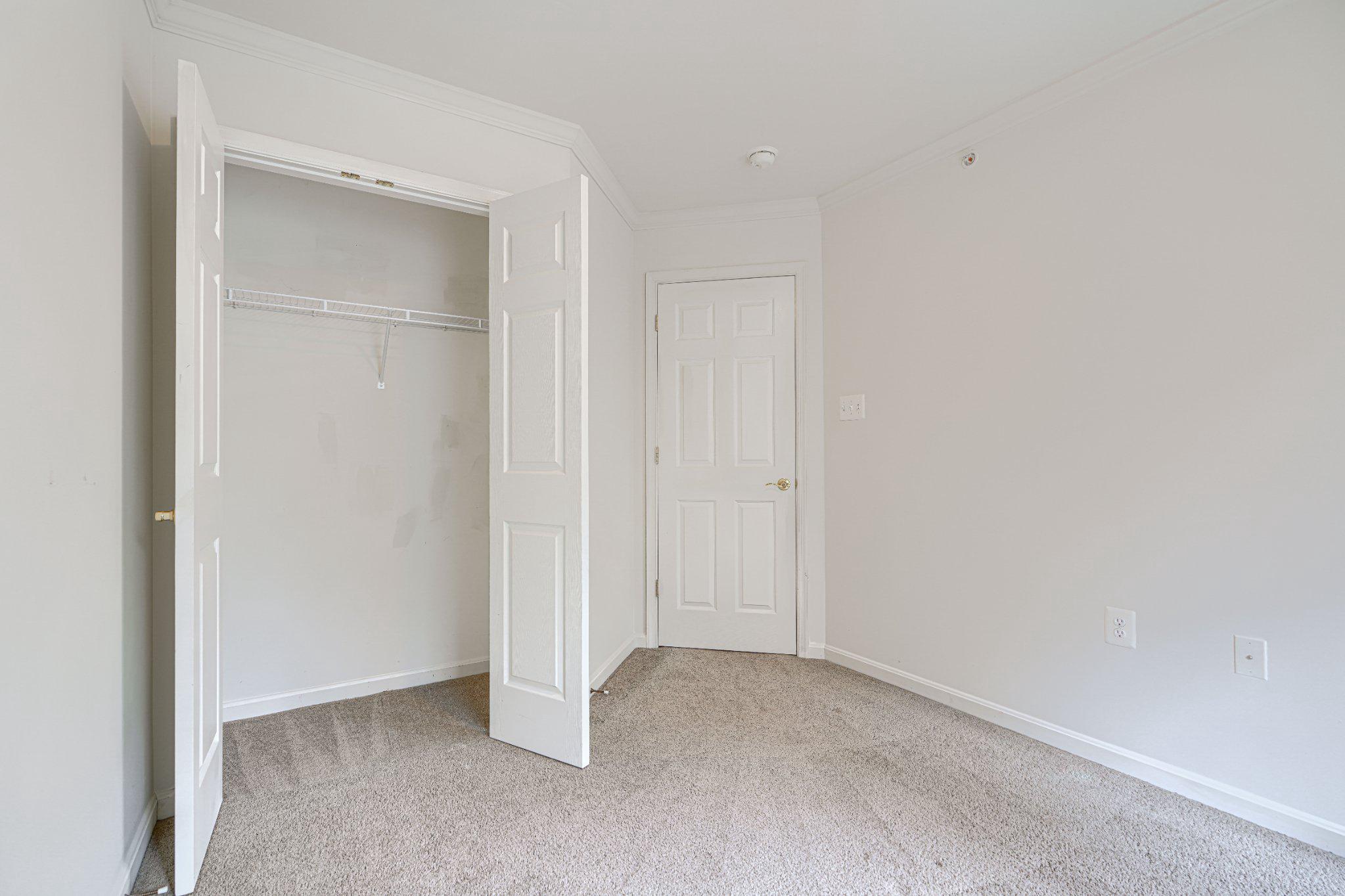 RODGERS CHOICE - Residential Lease