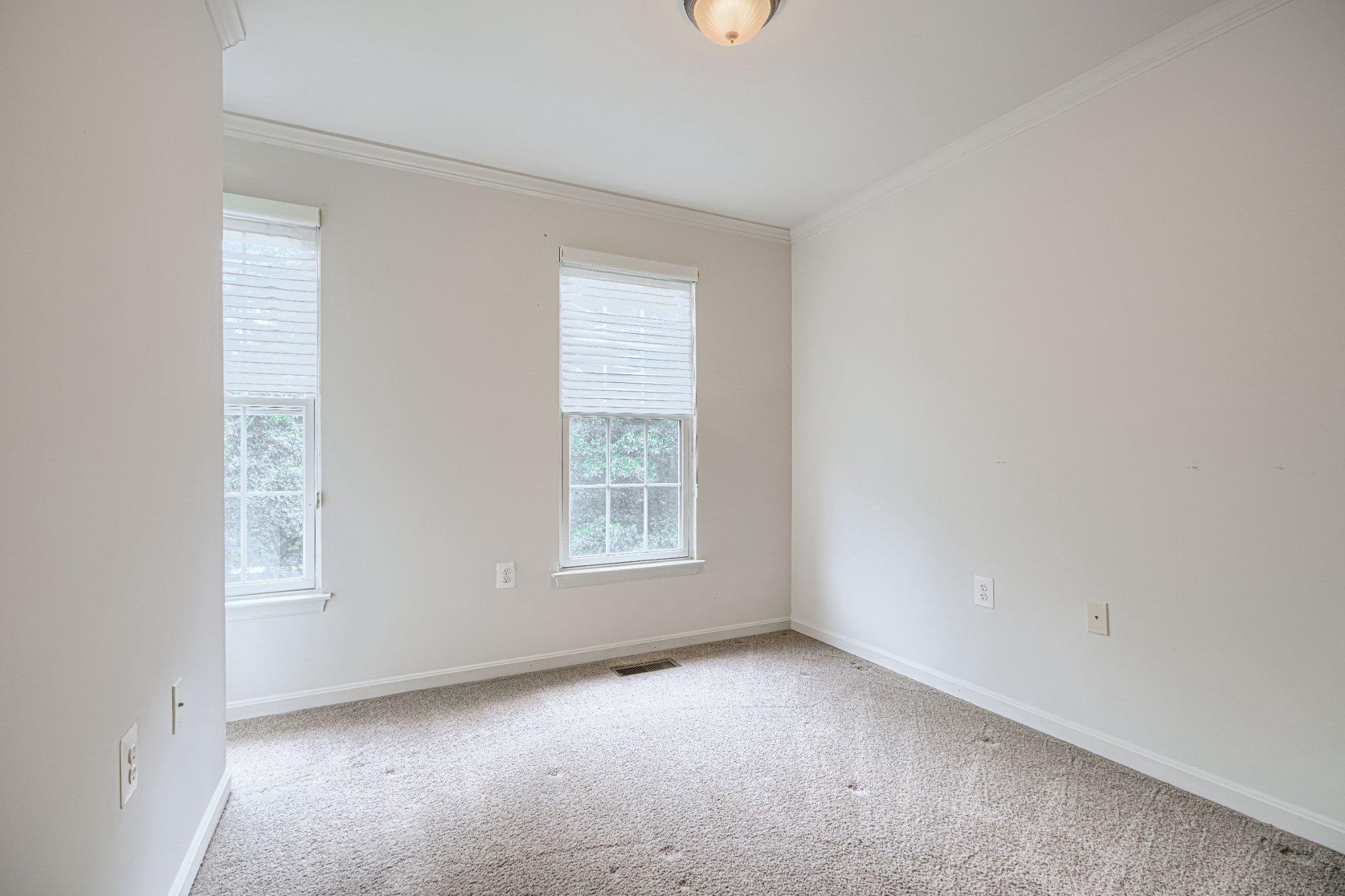 RODGERS CHOICE - Residential Lease