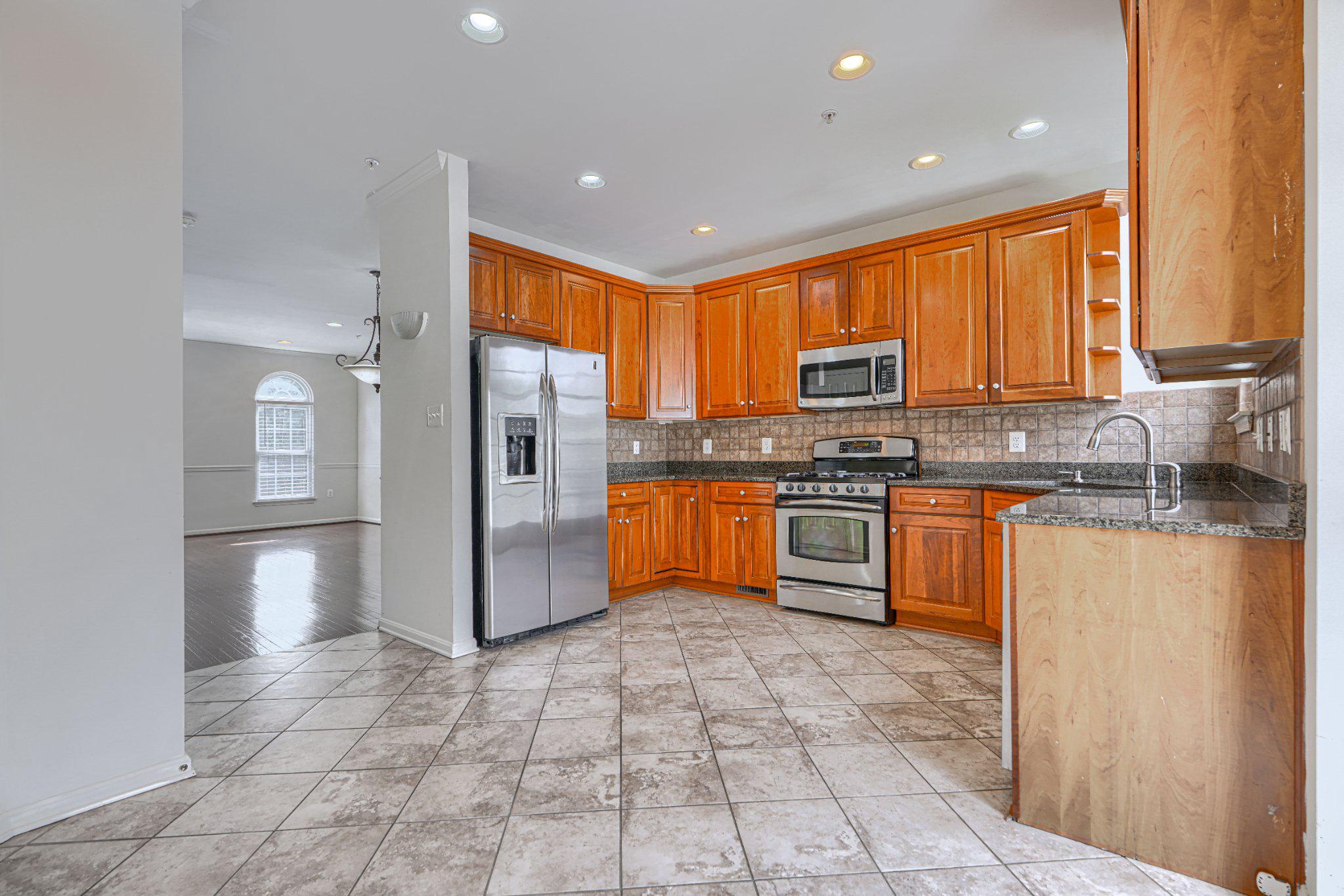 RODGERS CHOICE - Residential Lease