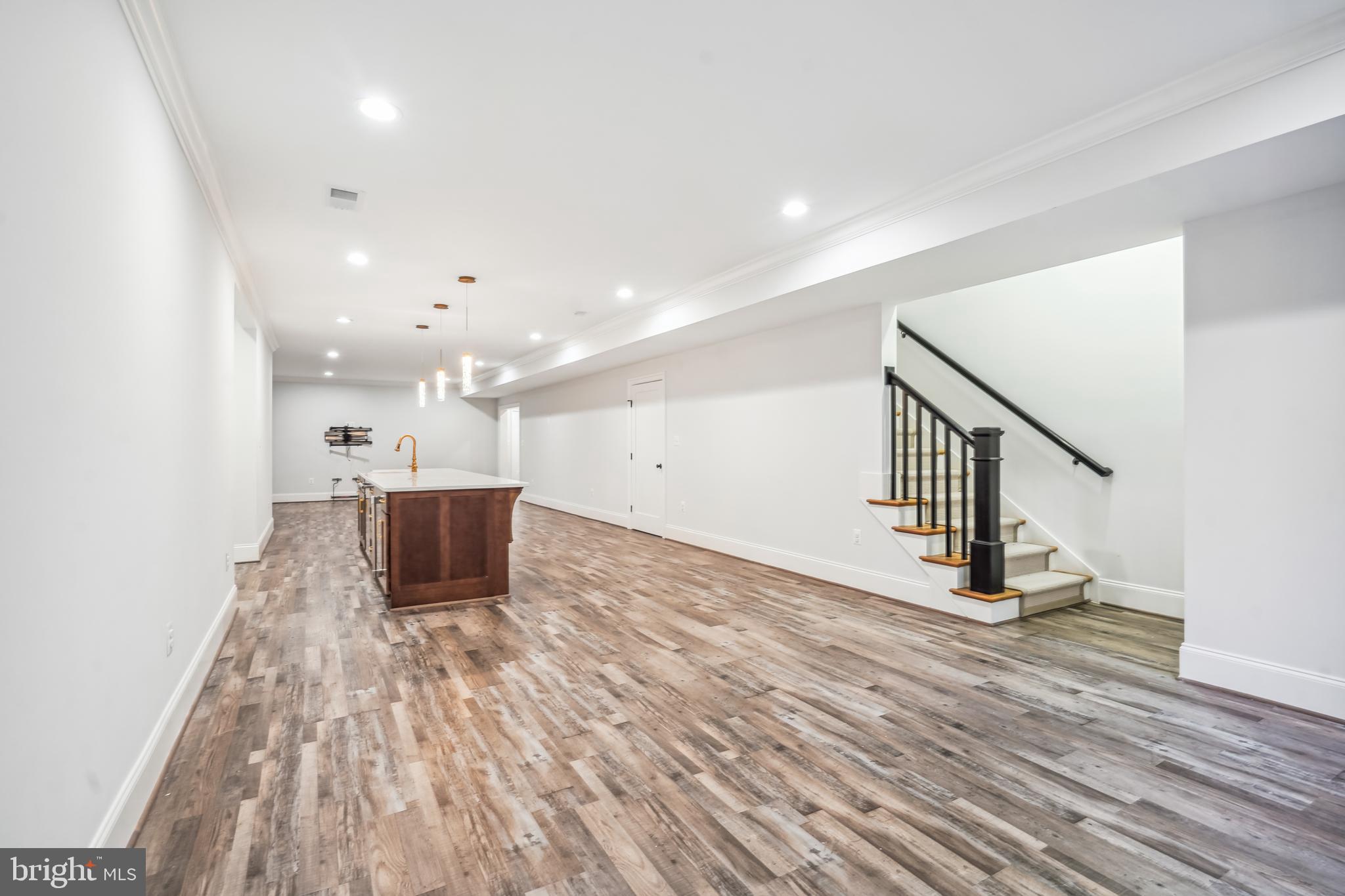 CHESTERBROOK ESTATES - Residential