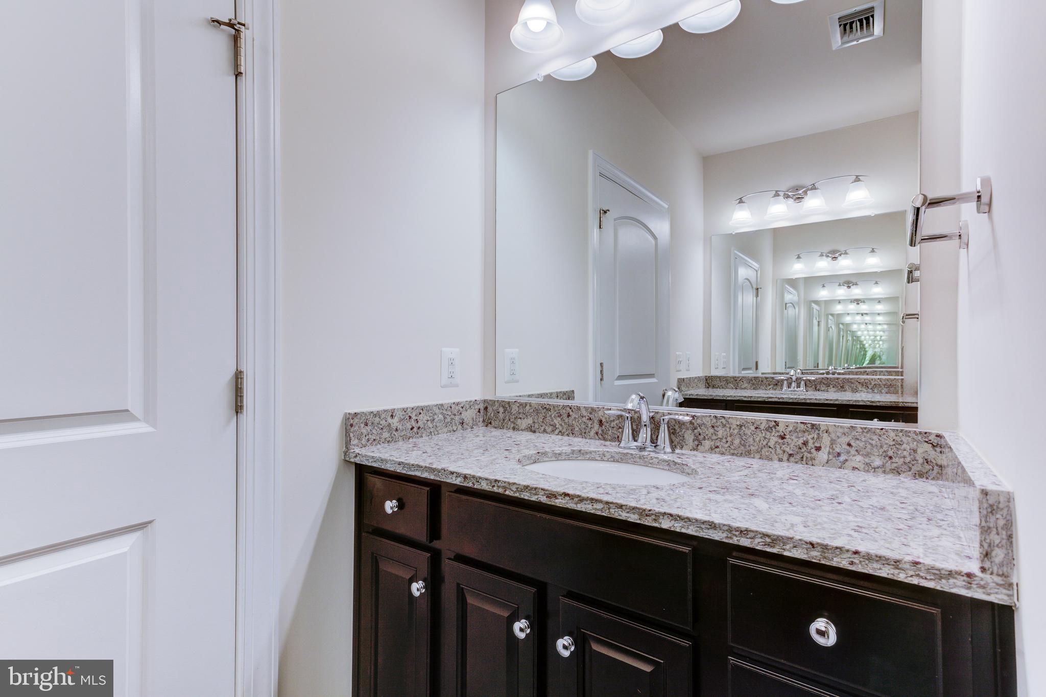 DISCOVERY SQUARE - Residential Lease