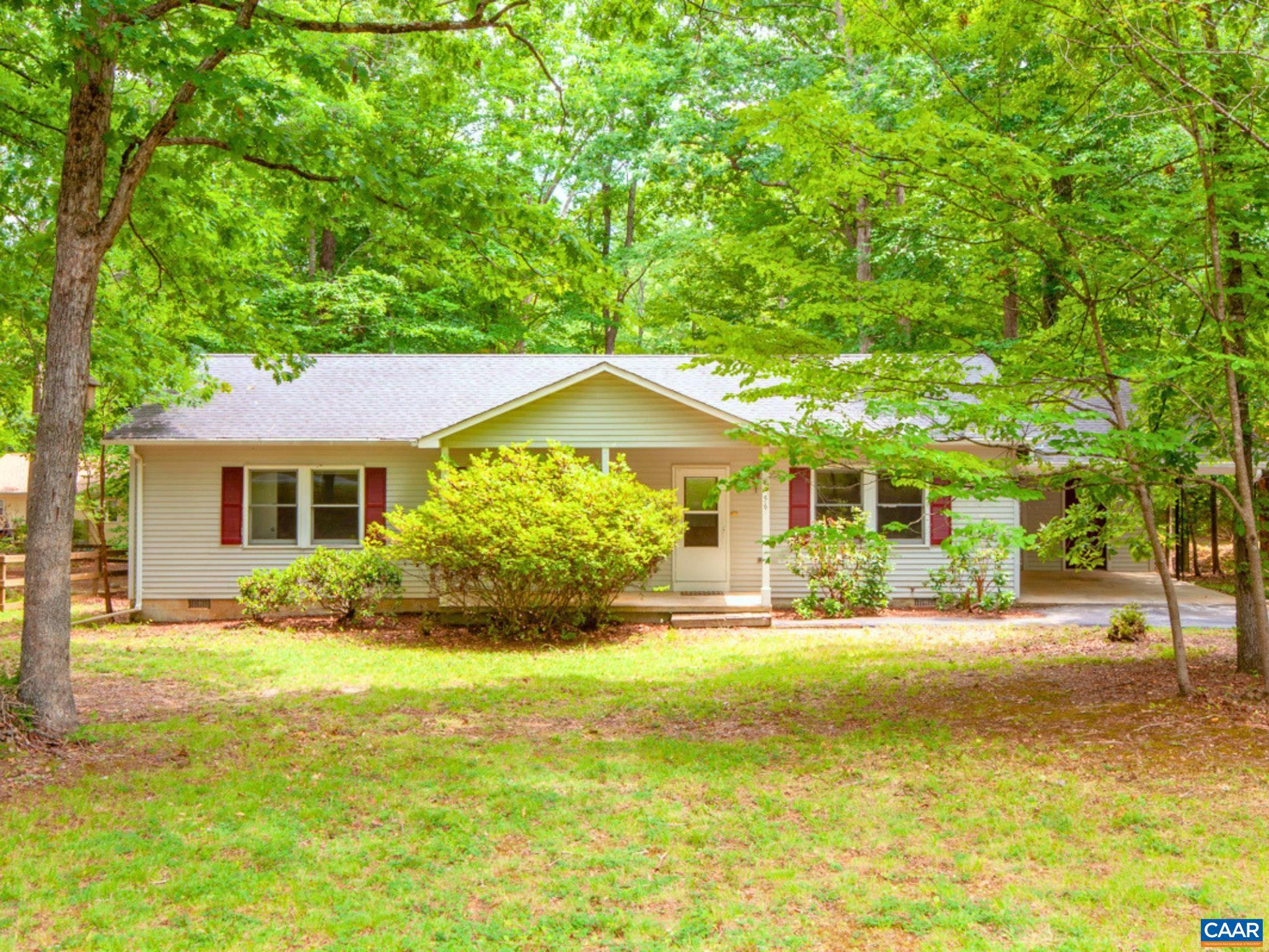 LAKE MONTICELLO - Residential