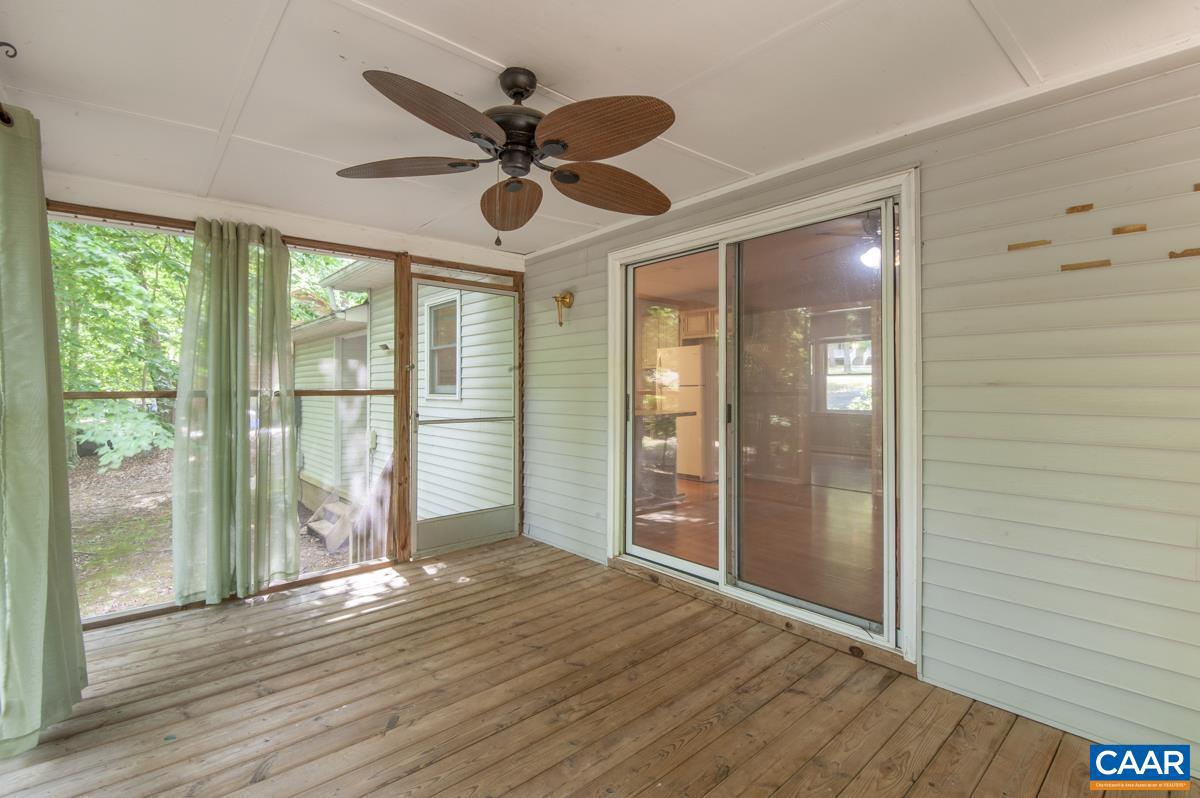 LAKE MONTICELLO - Residential