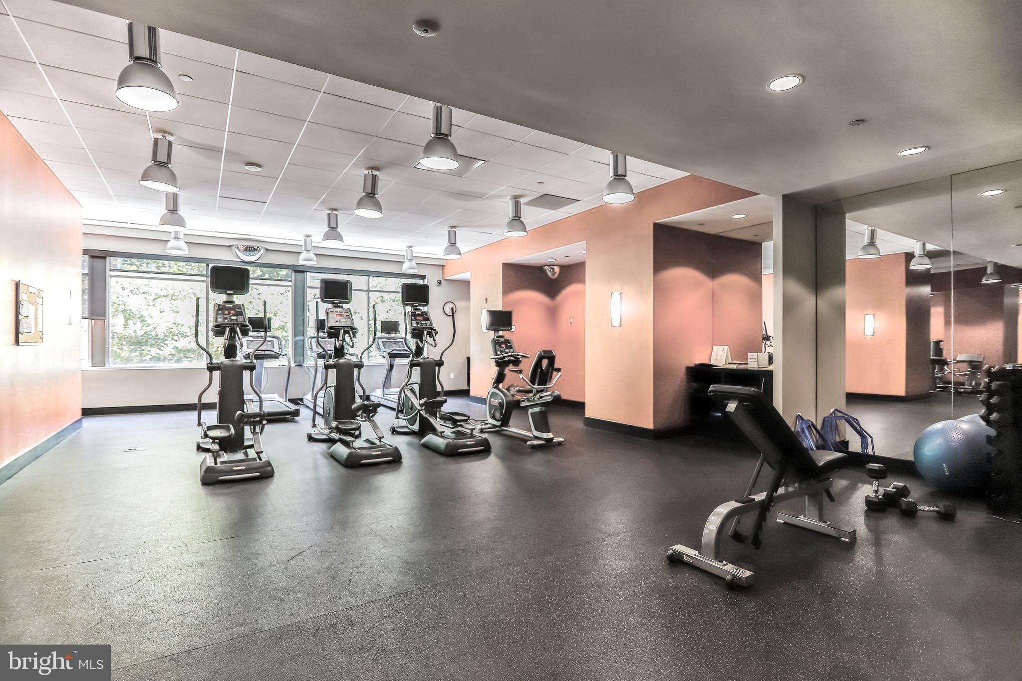 ONE NATIONAL HARBOR CONDOMINIUM - Residential