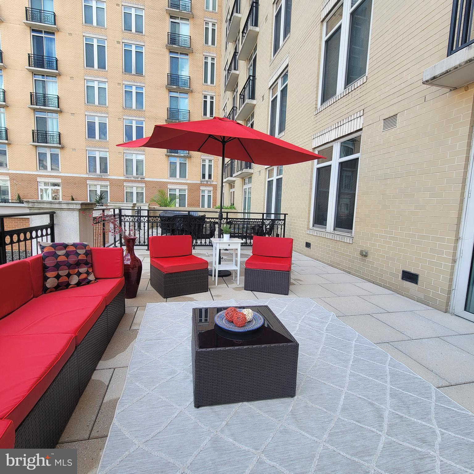 ONE NATIONAL HARBOR CONDOMINIUM - Residential