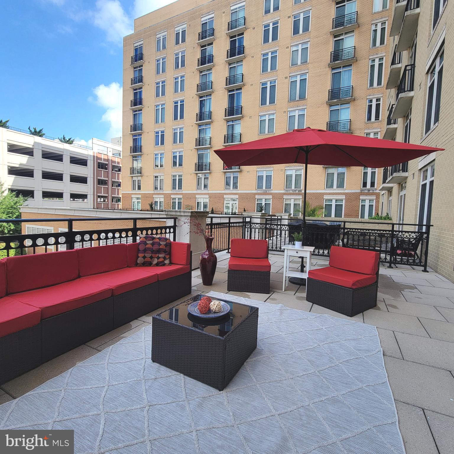 ONE NATIONAL HARBOR CONDOMINIUM - Residential