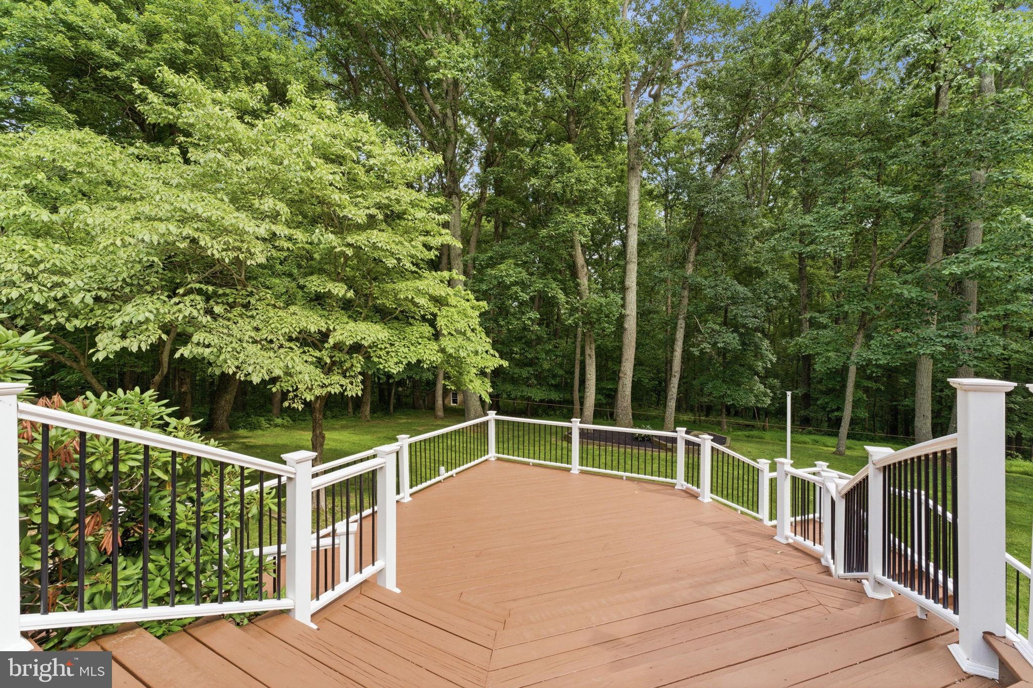 SENECA VALLEY ESTATES - Residential