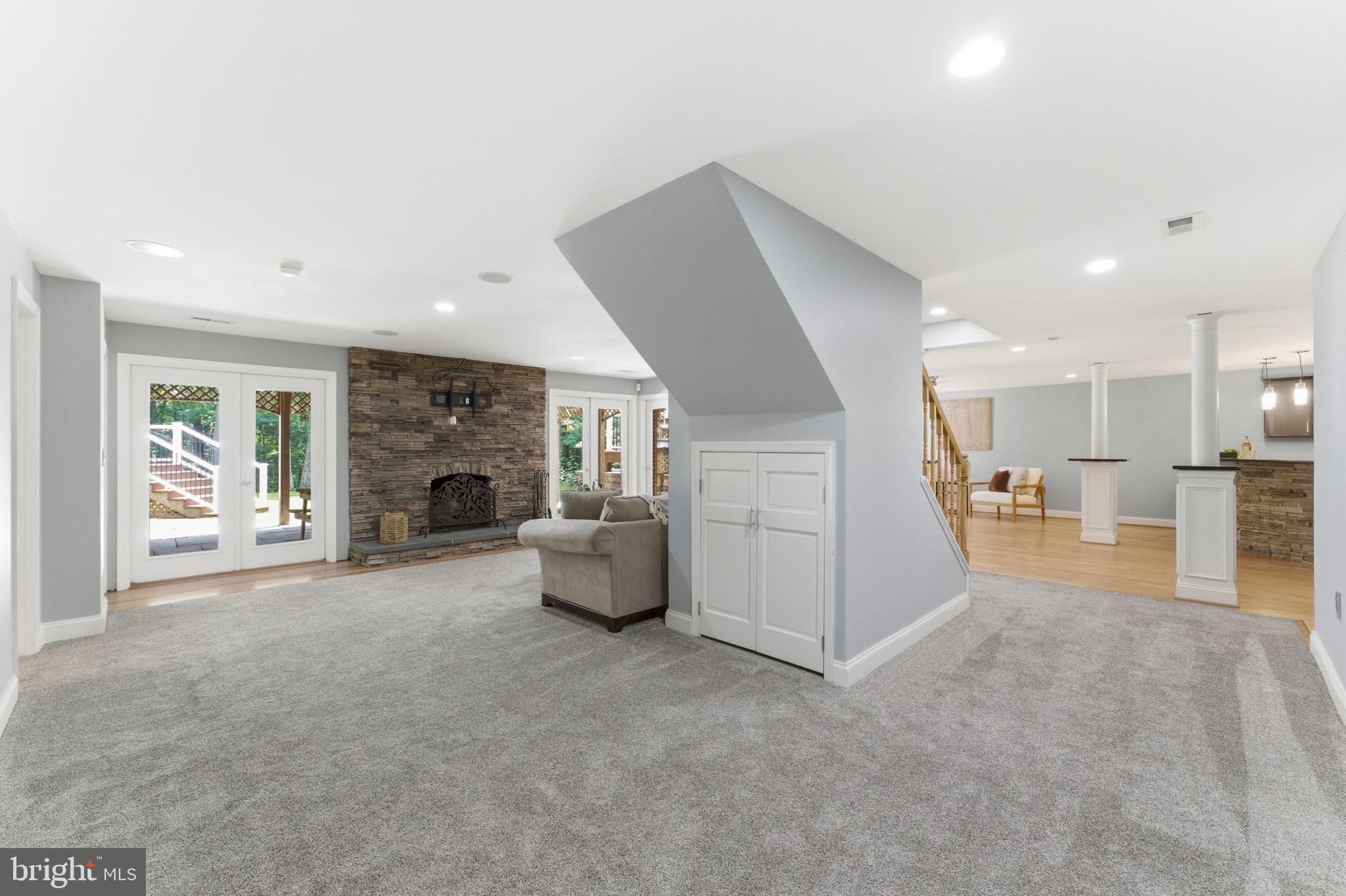 SENECA VALLEY ESTATES - Residential