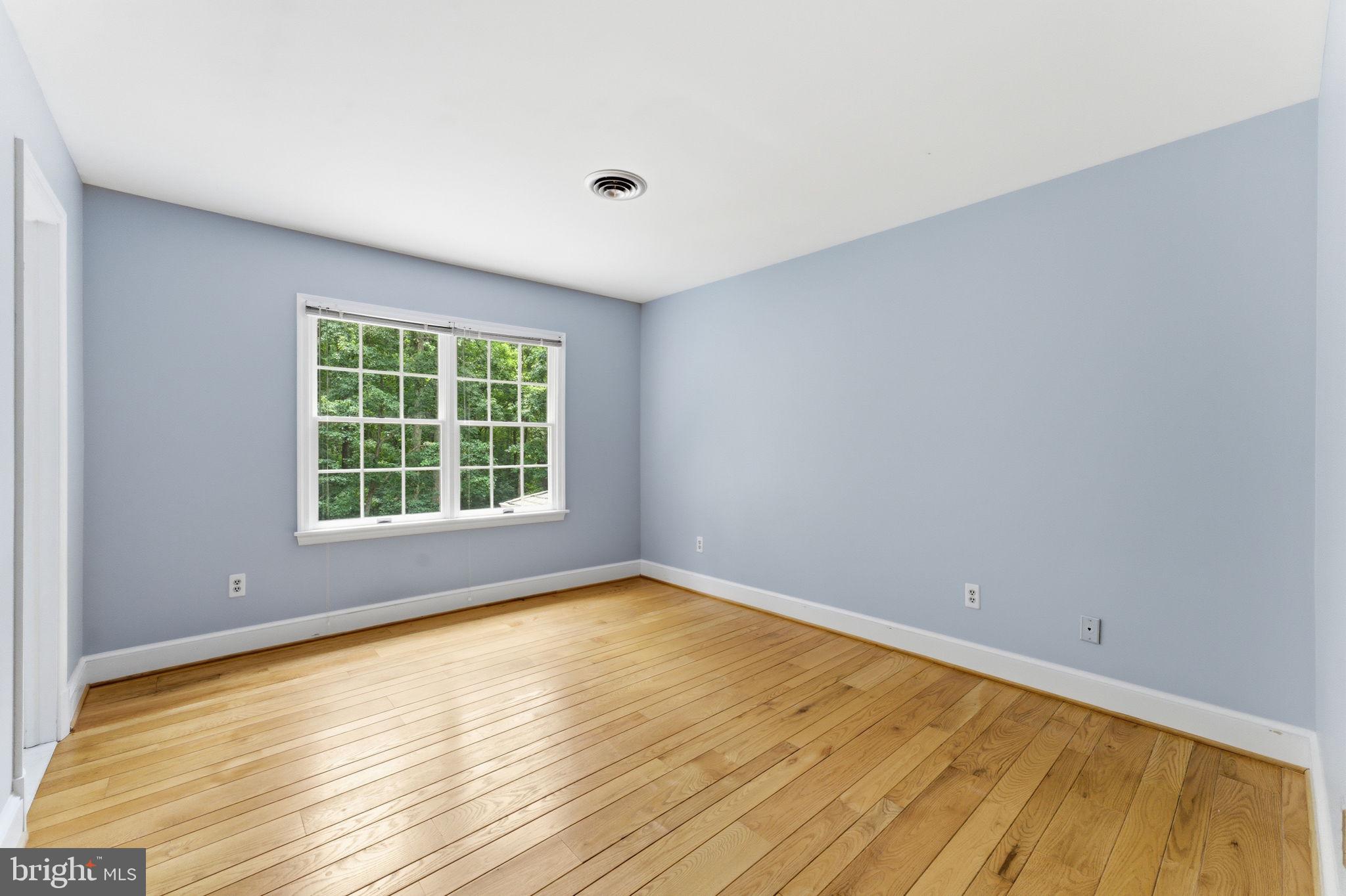 SENECA VALLEY ESTATES - Residential