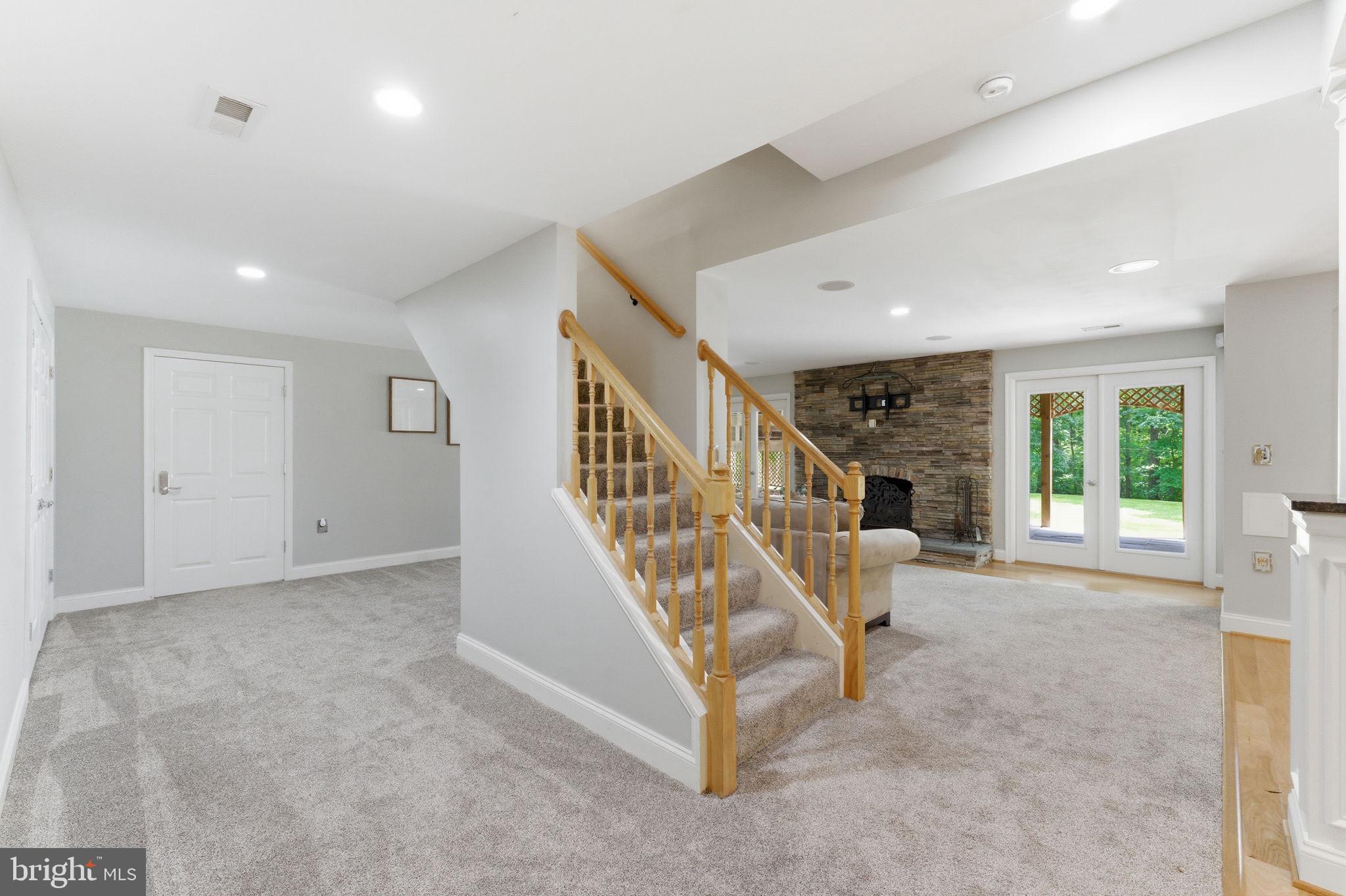 SENECA VALLEY ESTATES - Residential