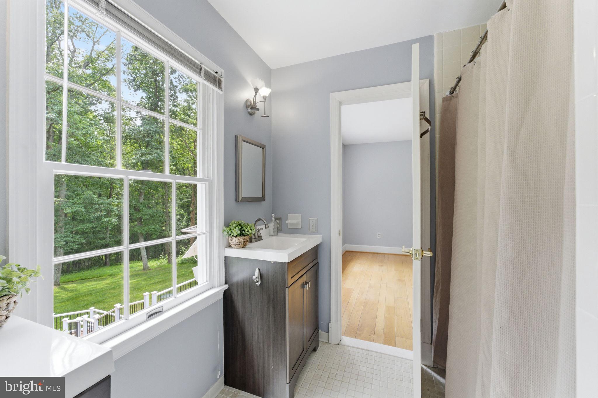 SENECA VALLEY ESTATES - Residential