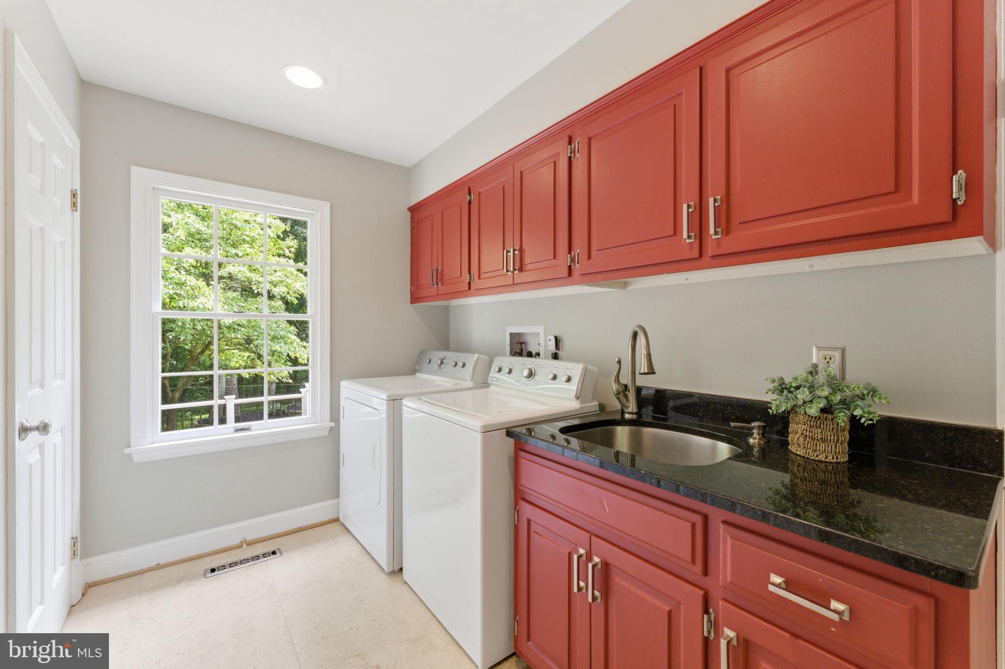 SENECA VALLEY ESTATES - Residential