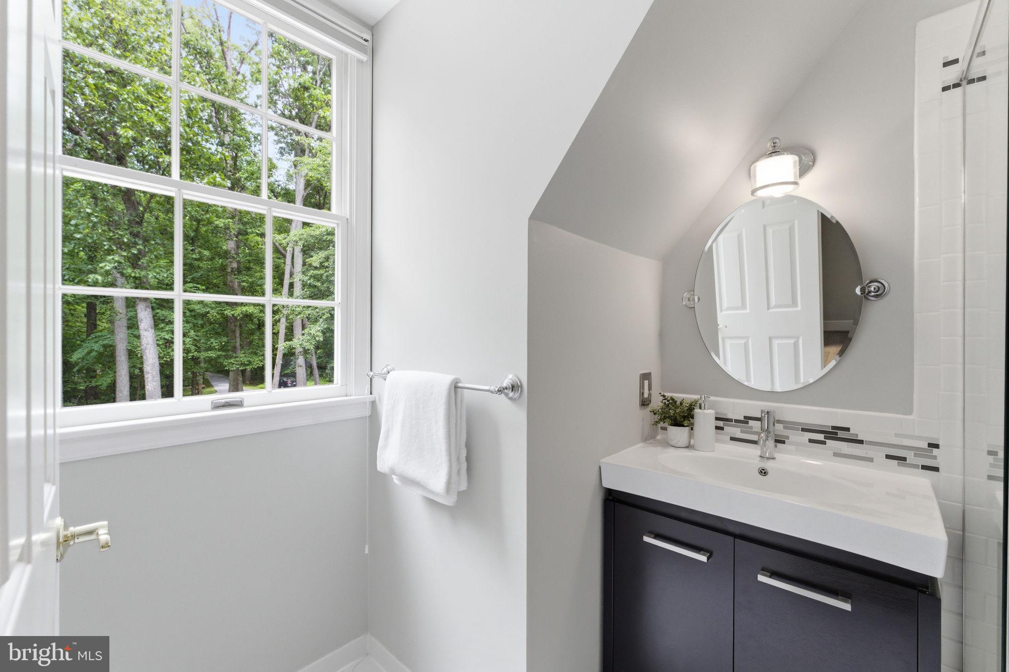 SENECA VALLEY ESTATES - Residential