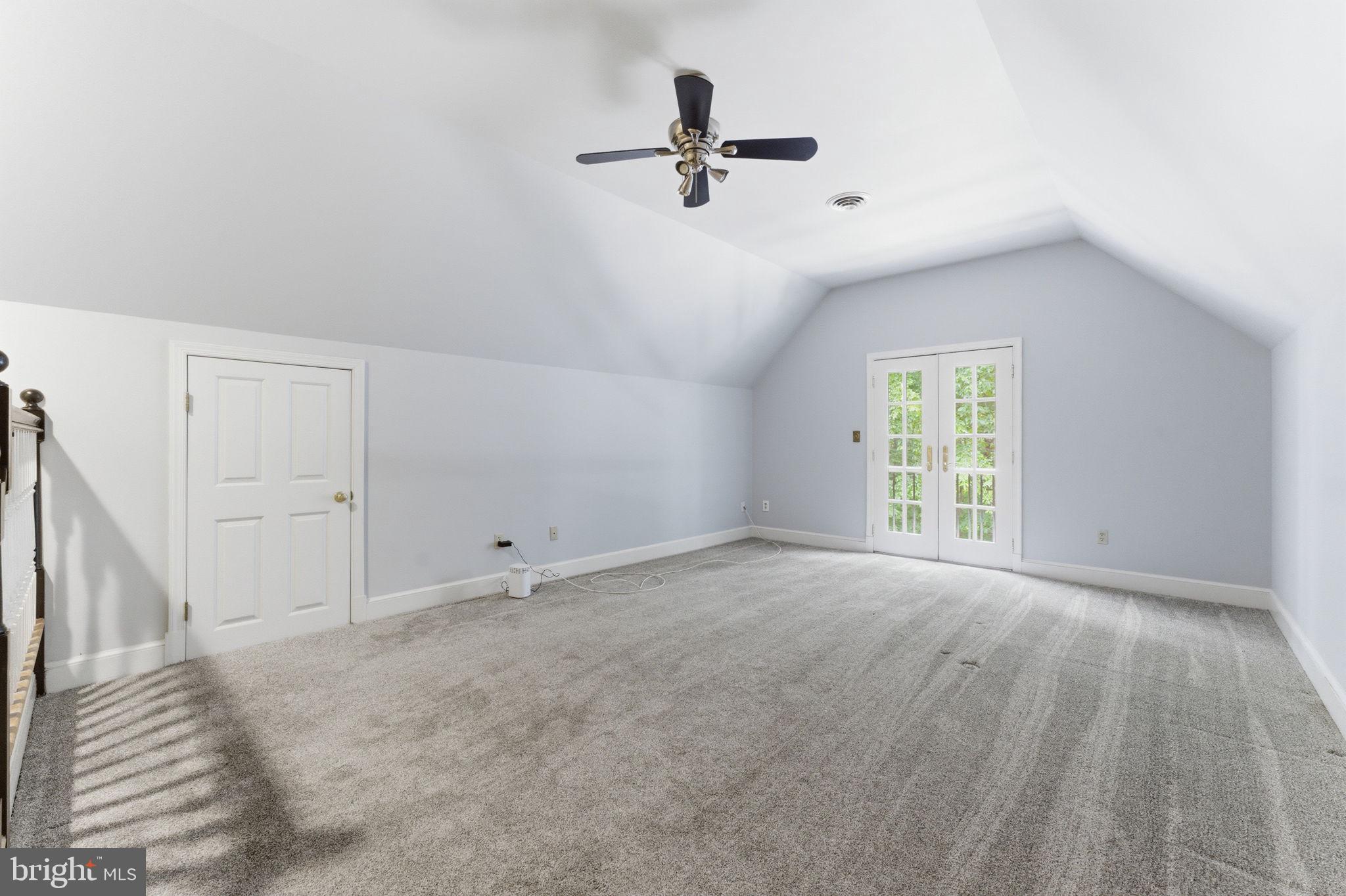 SENECA VALLEY ESTATES - Residential