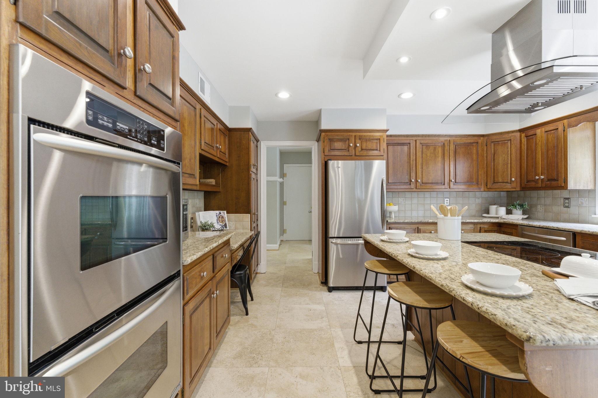 SENECA VALLEY ESTATES - Residential