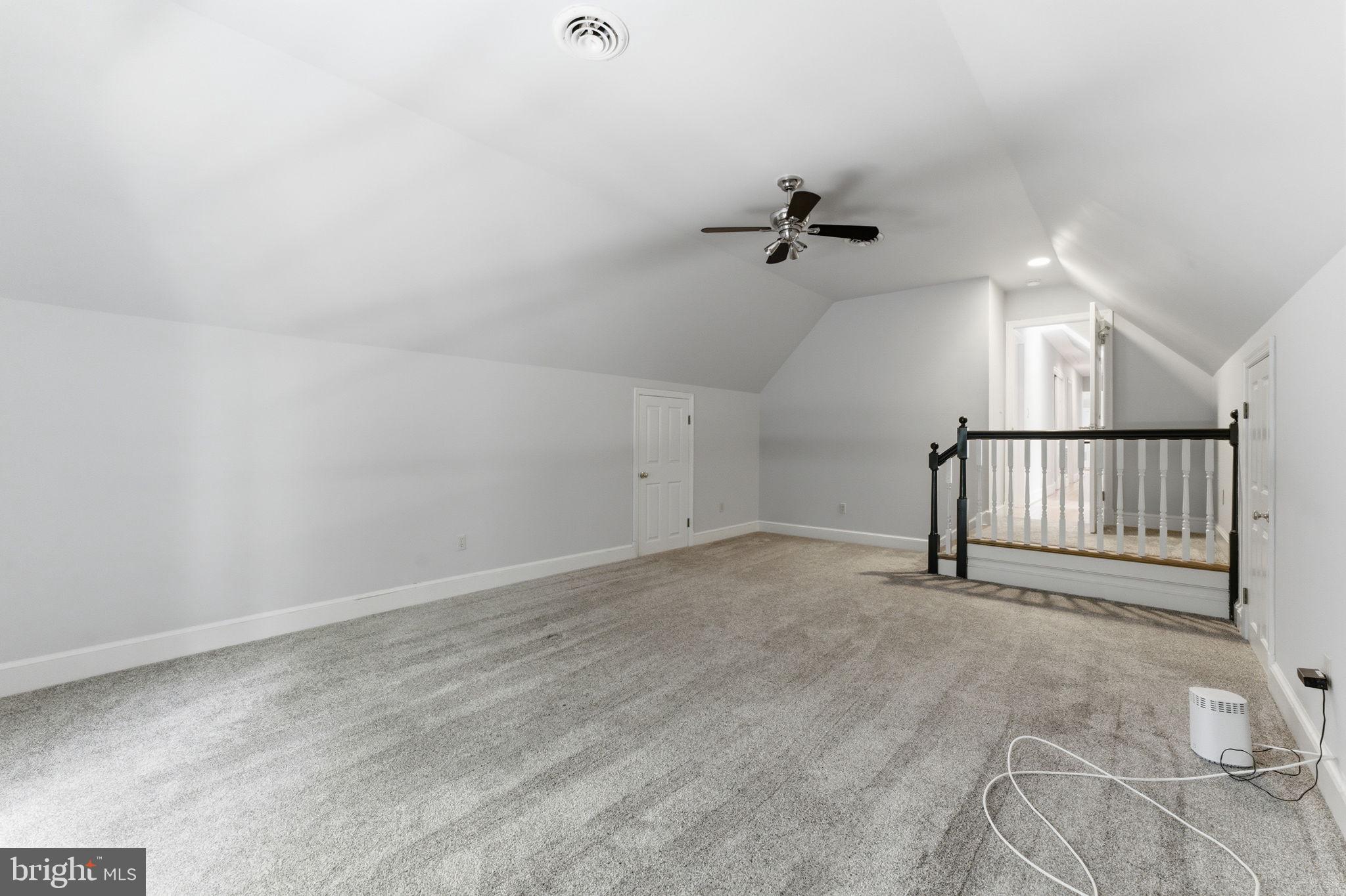 SENECA VALLEY ESTATES - Residential