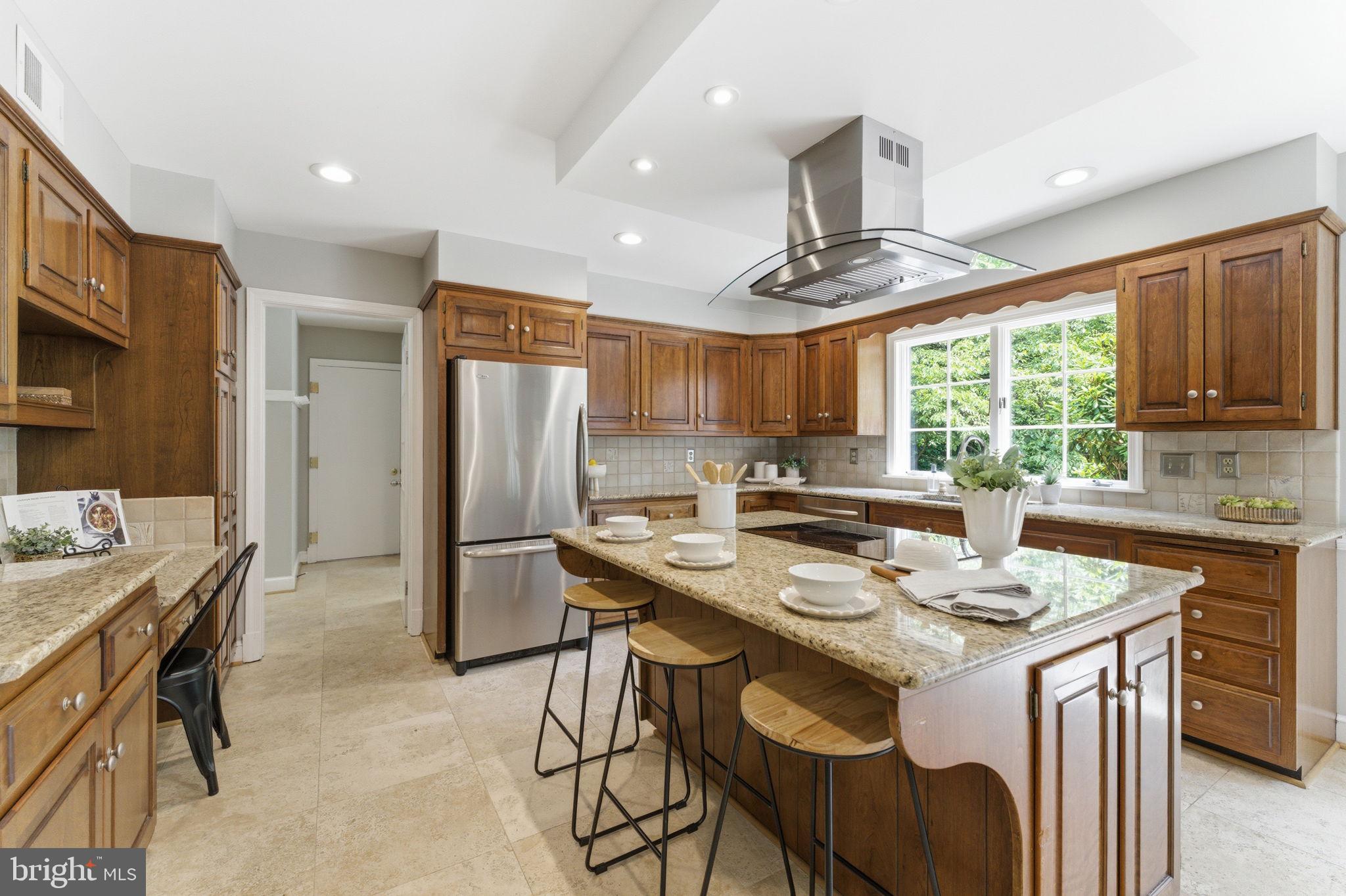 SENECA VALLEY ESTATES - Residential