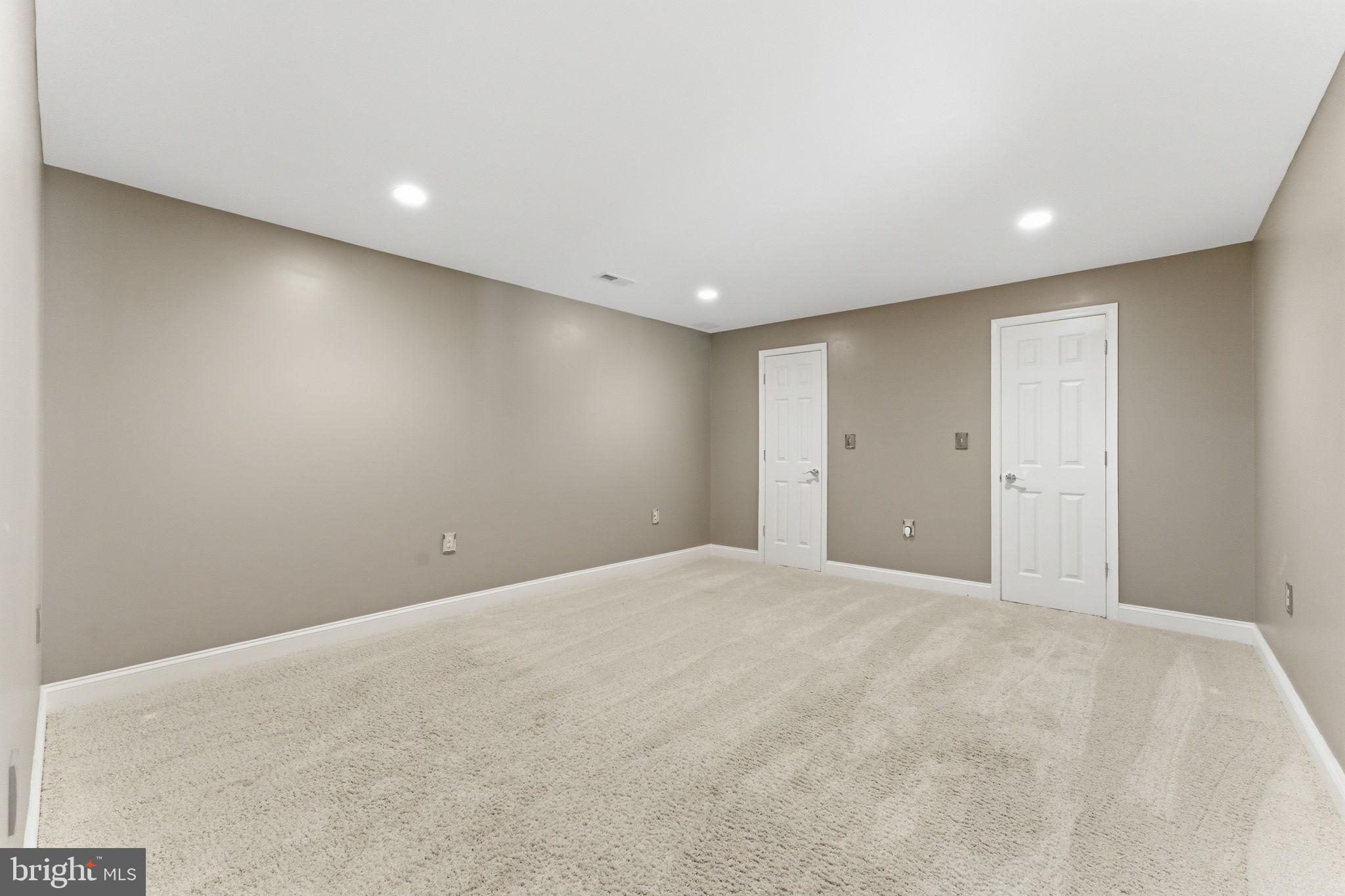 SENECA VALLEY ESTATES - Residential