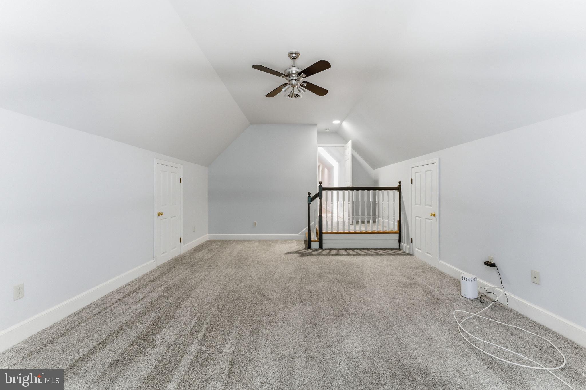 SENECA VALLEY ESTATES - Residential