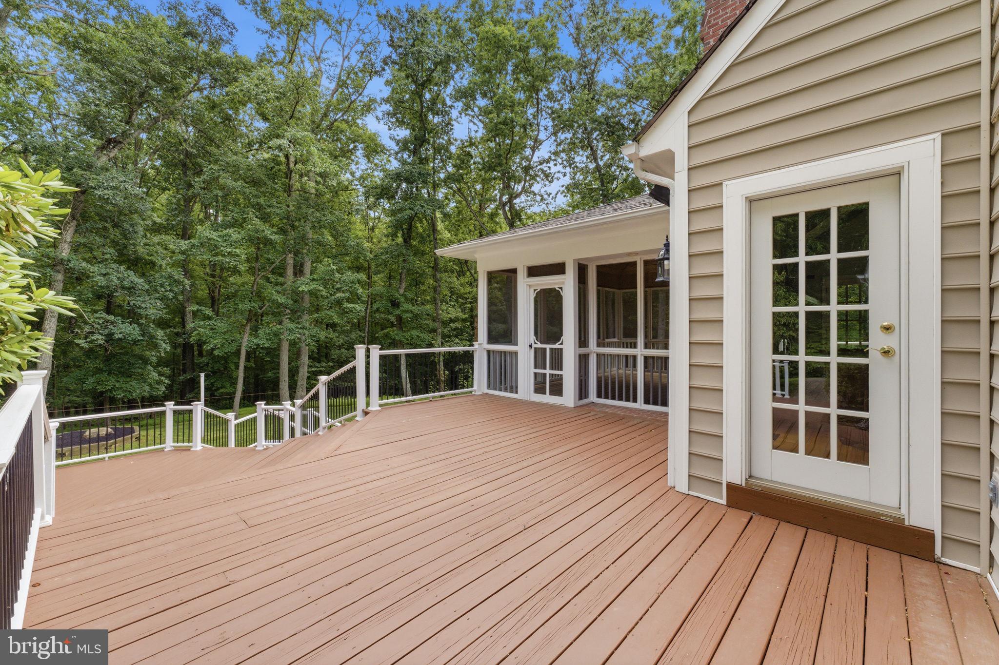 SENECA VALLEY ESTATES - Residential