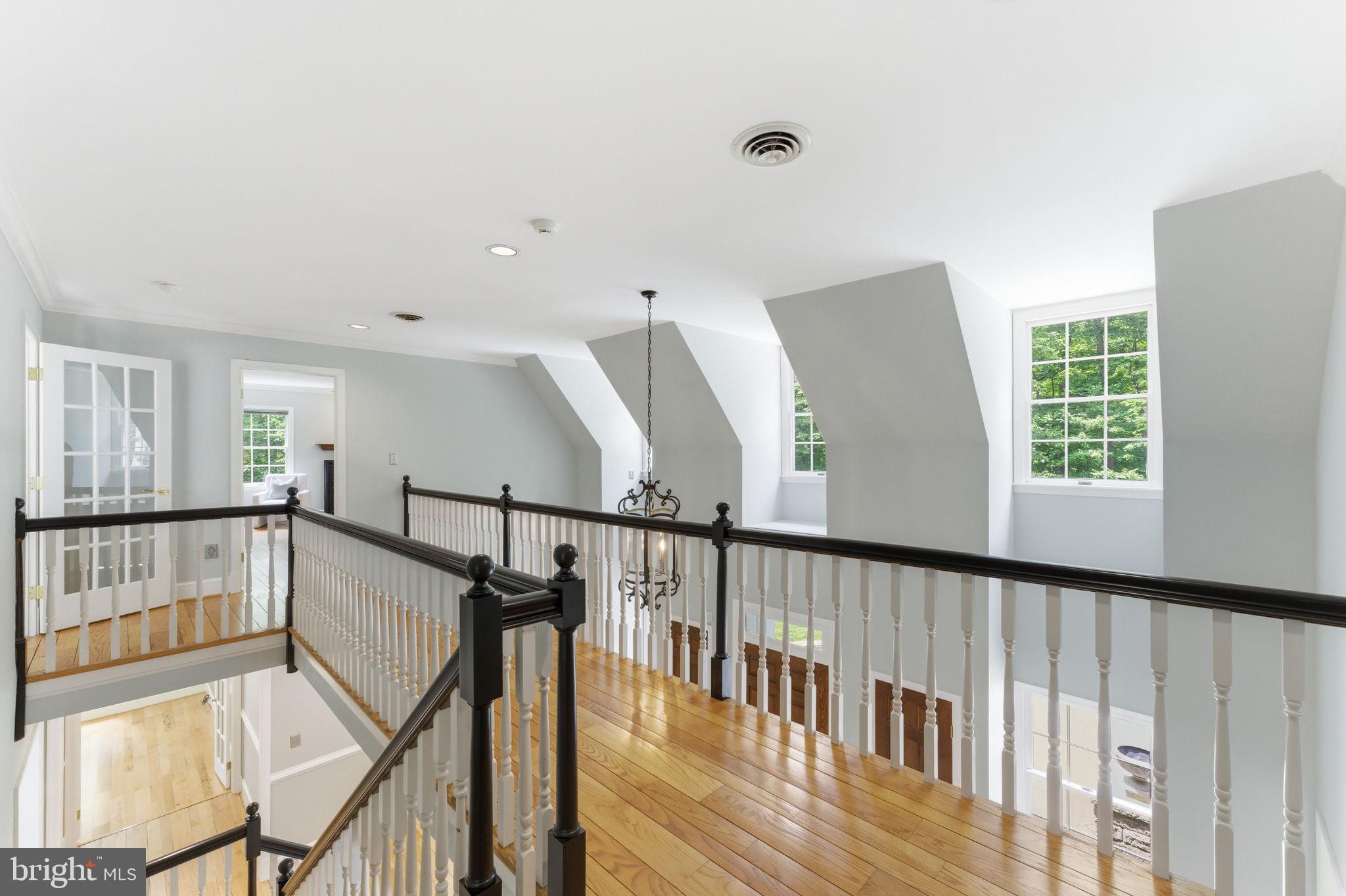 SENECA VALLEY ESTATES - Residential