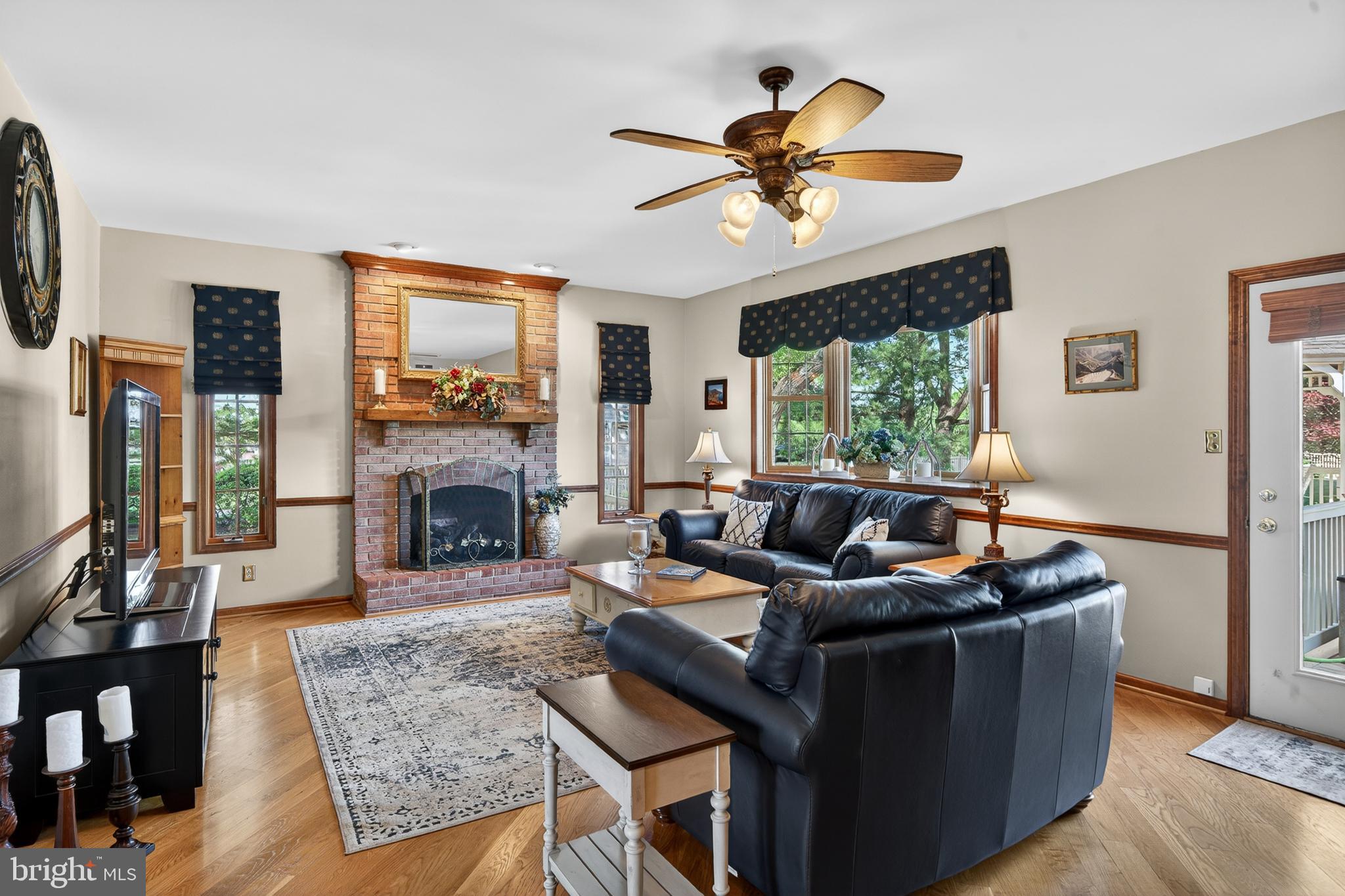 FAIRFIELDS - Residential