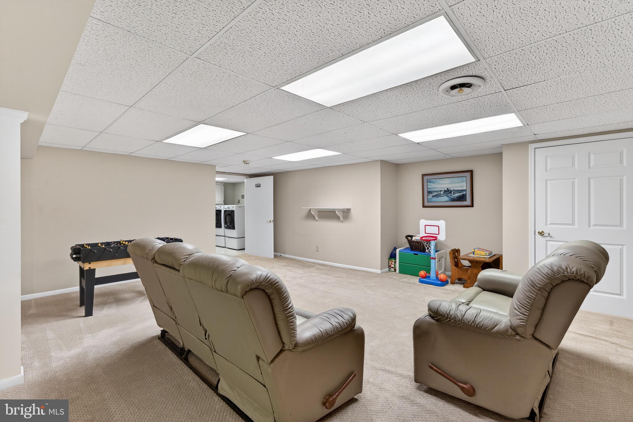 FAIRFIELDS - Residential