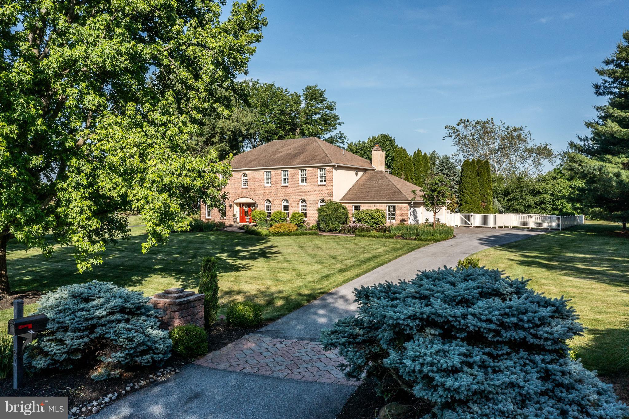 FAIRFIELDS - Residential