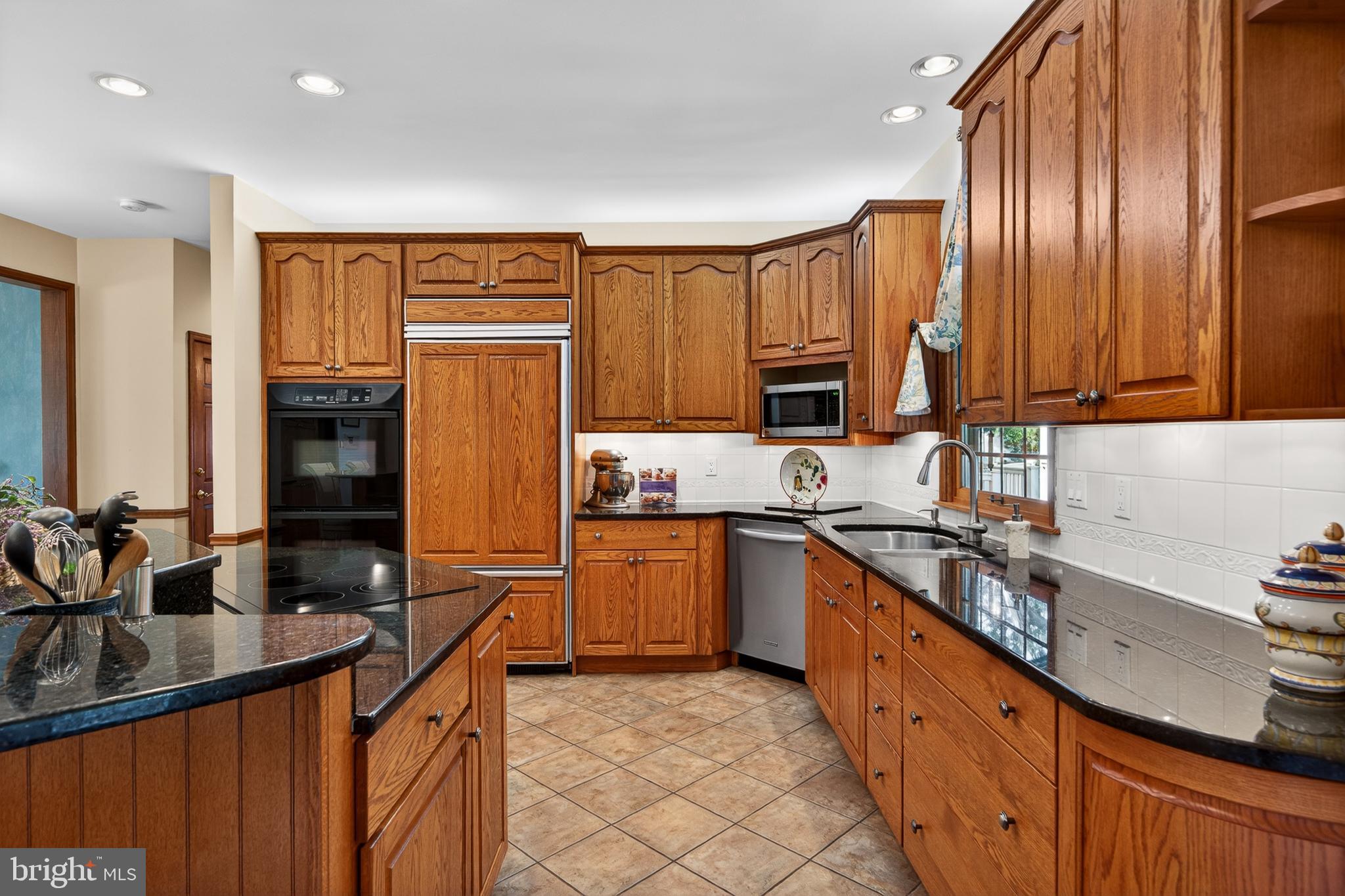 FAIRFIELDS - Residential