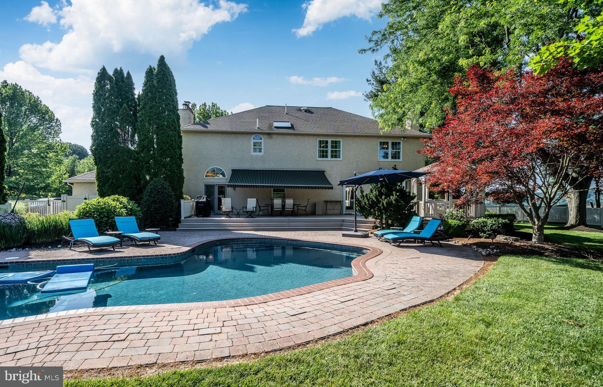 FAIRFIELDS - Residential