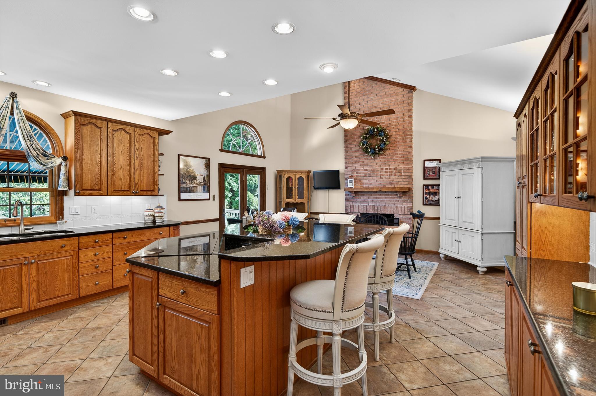 FAIRFIELDS - Residential