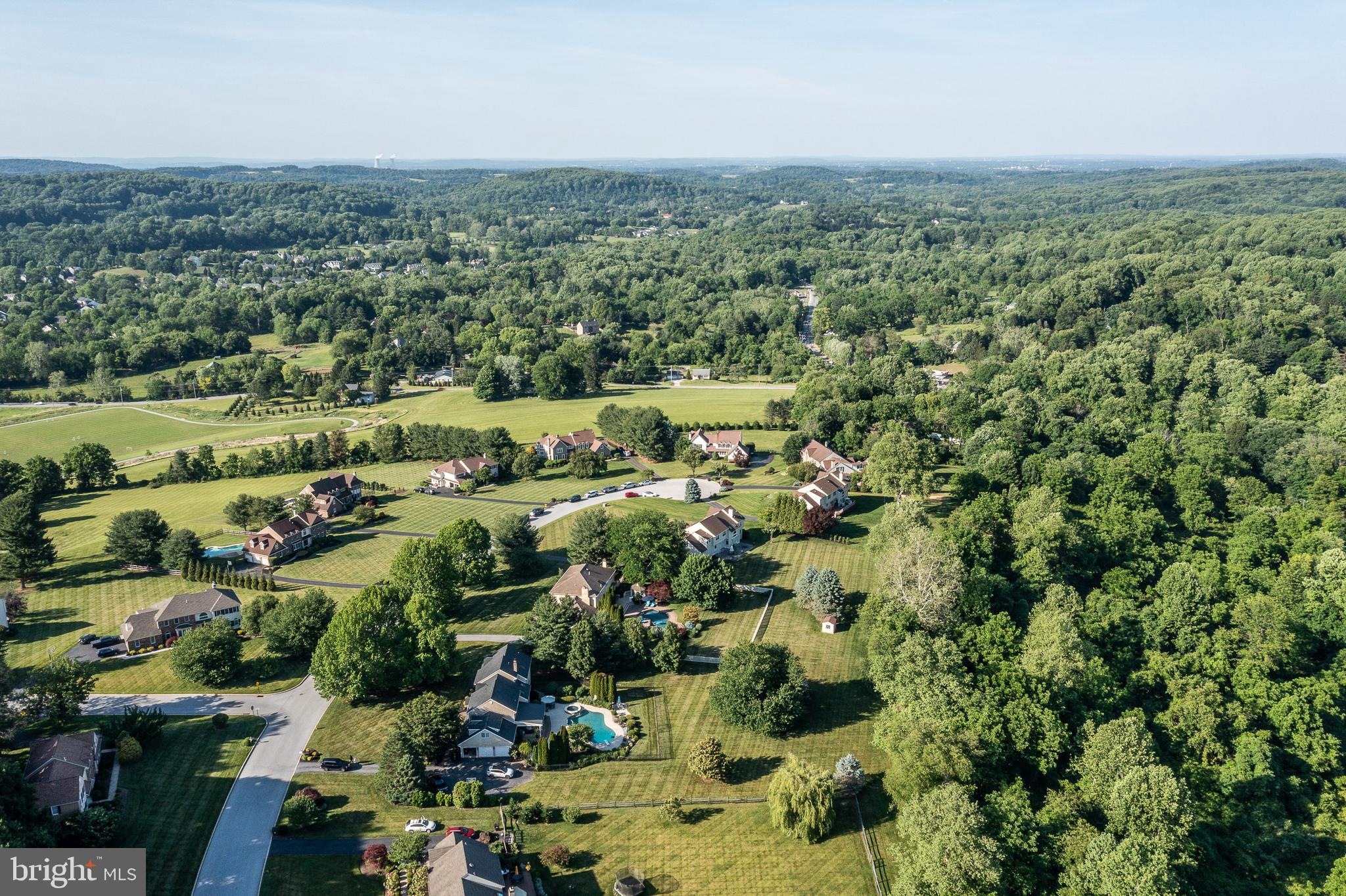 FAIRFIELDS - Residential