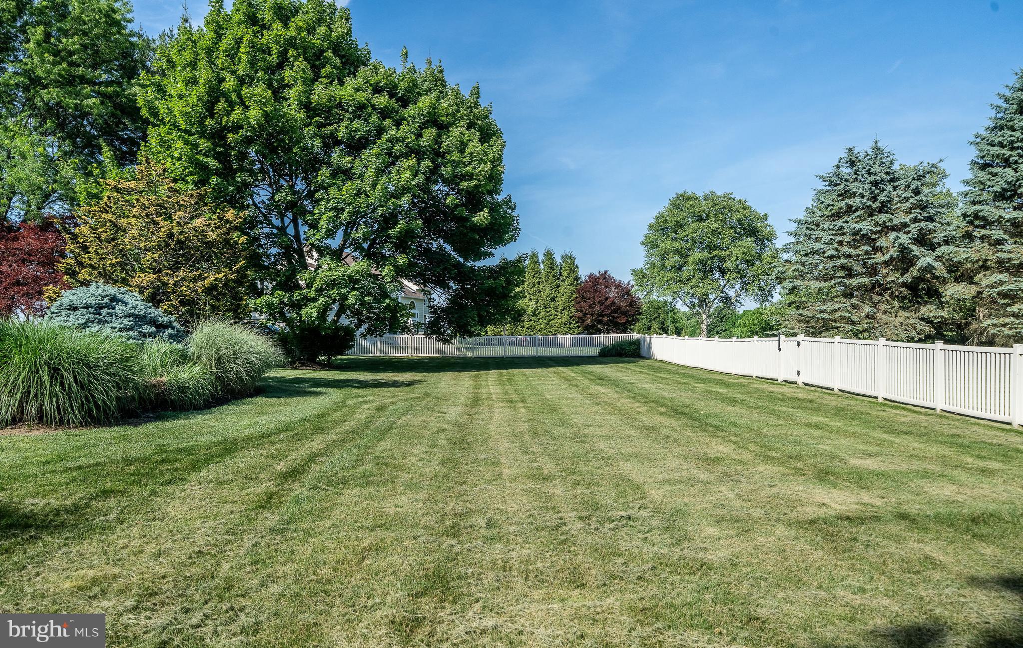 FAIRFIELDS - Residential