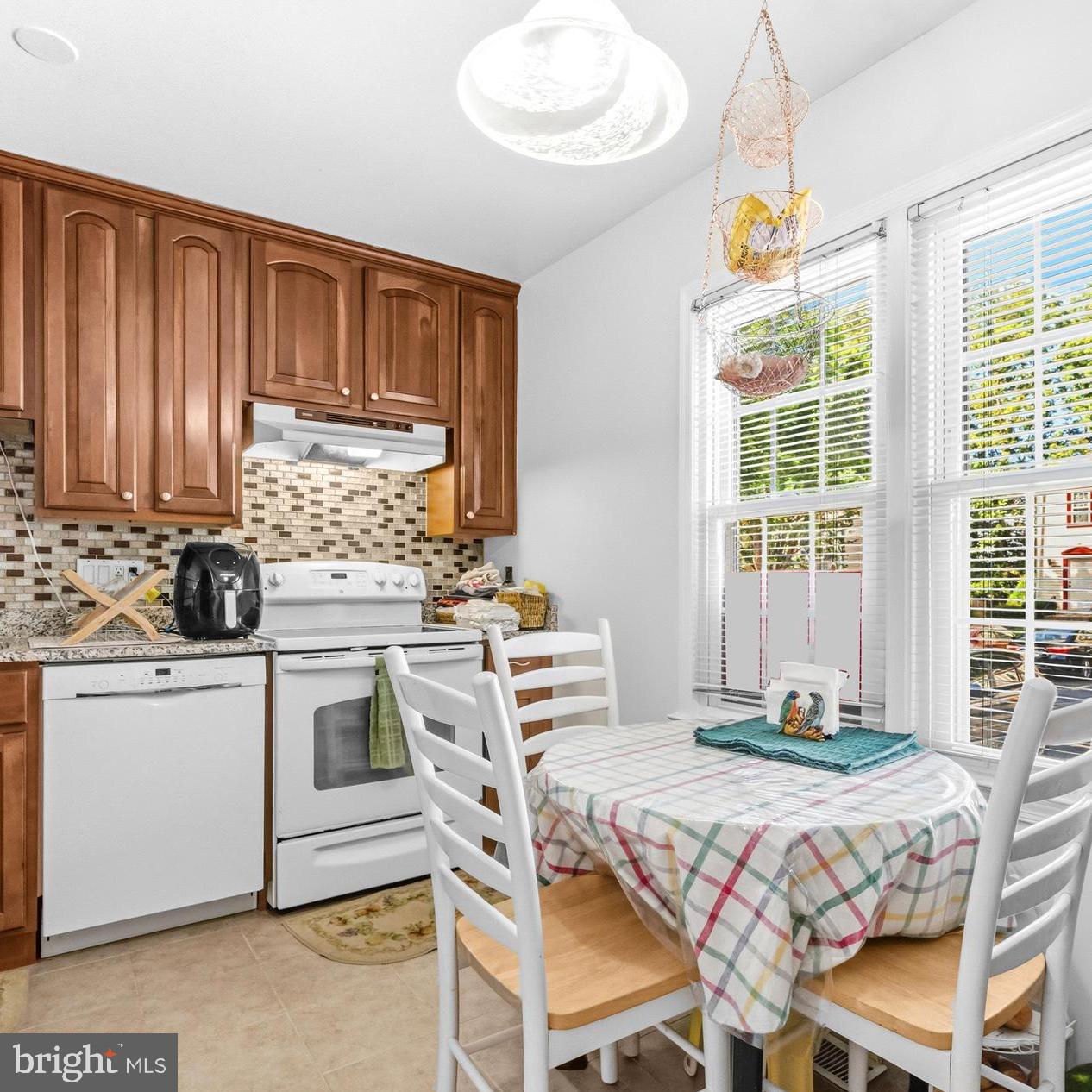 KEENE MILL WOODS - Residential