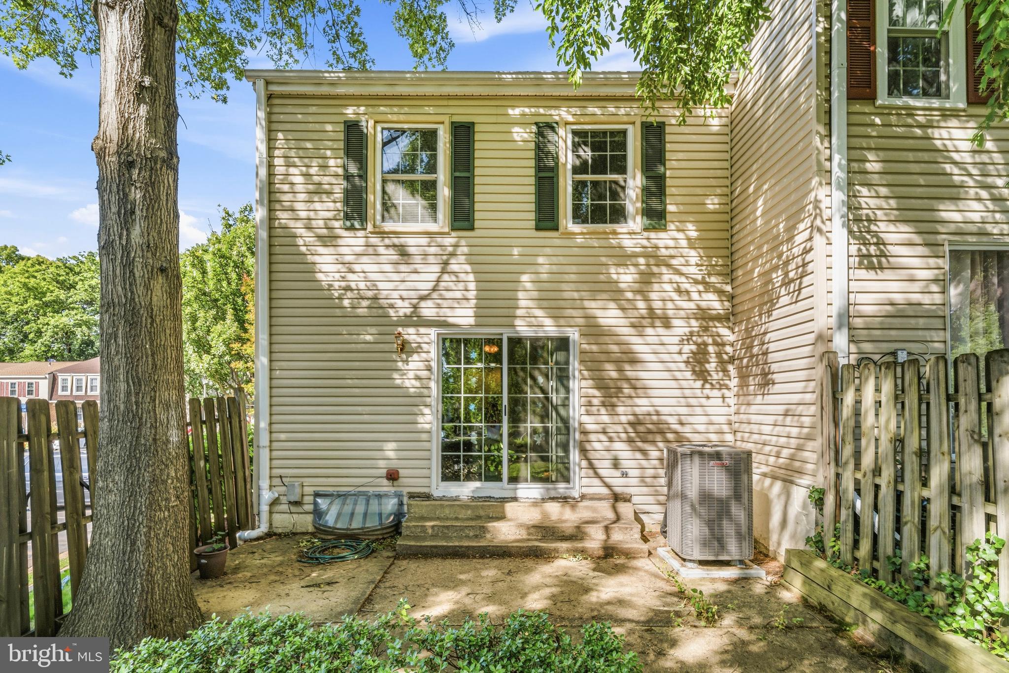 KEENE MILL WOODS - Residential