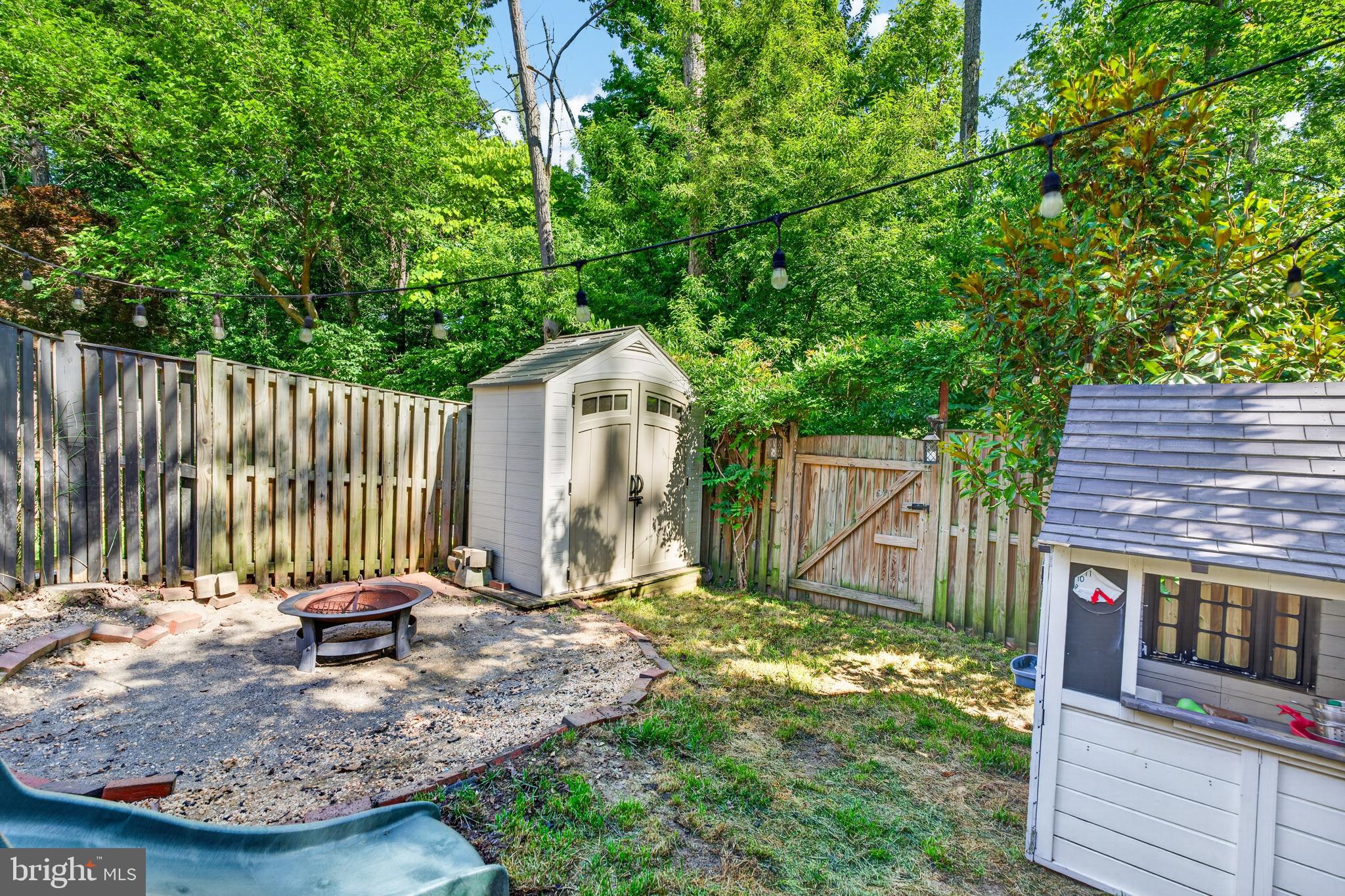 CHESTNUT HILL COVE - Residential