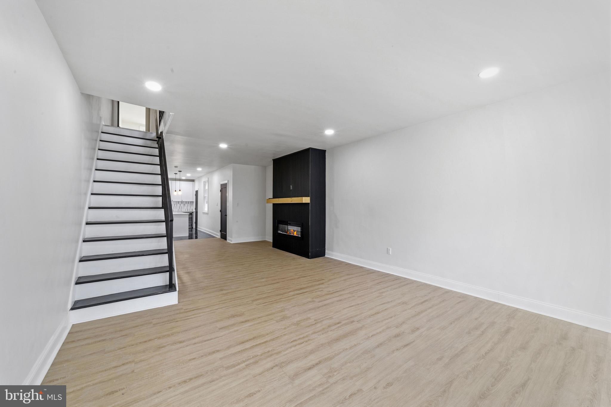OLNEY - Residential