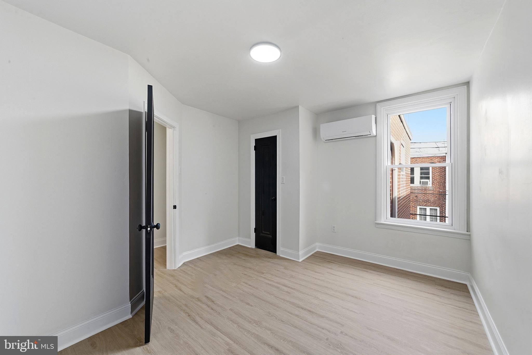 OLNEY - Residential