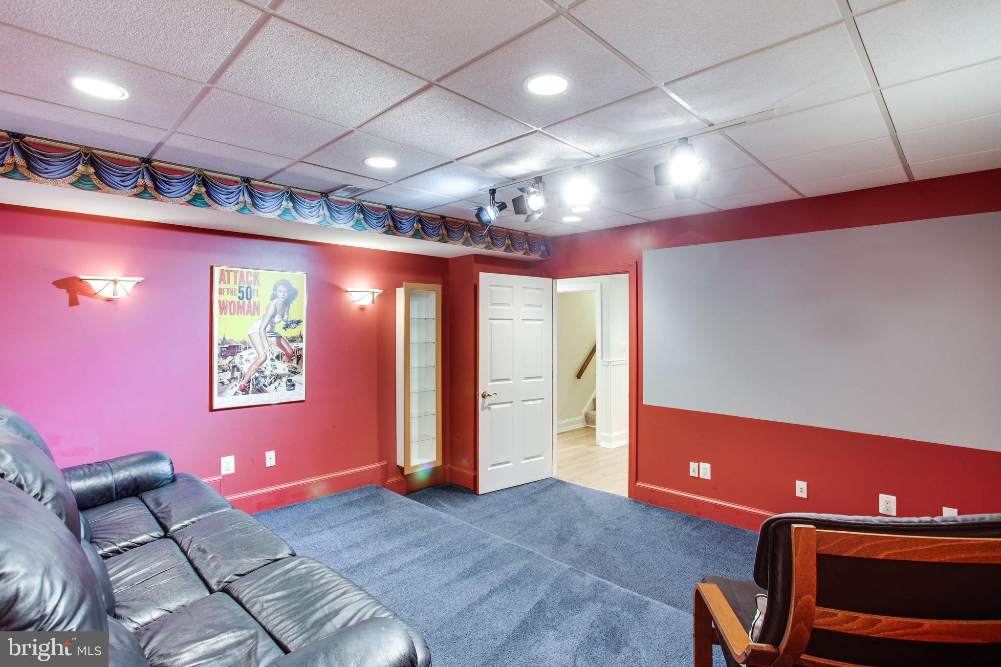 PROSPECT HILLS - Residential