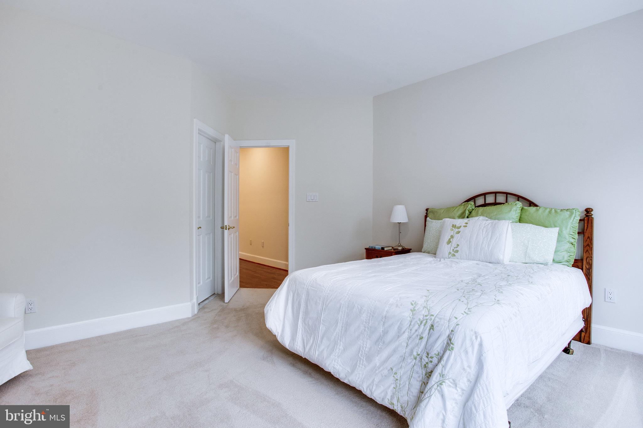 PROSPECT HILLS - Residential