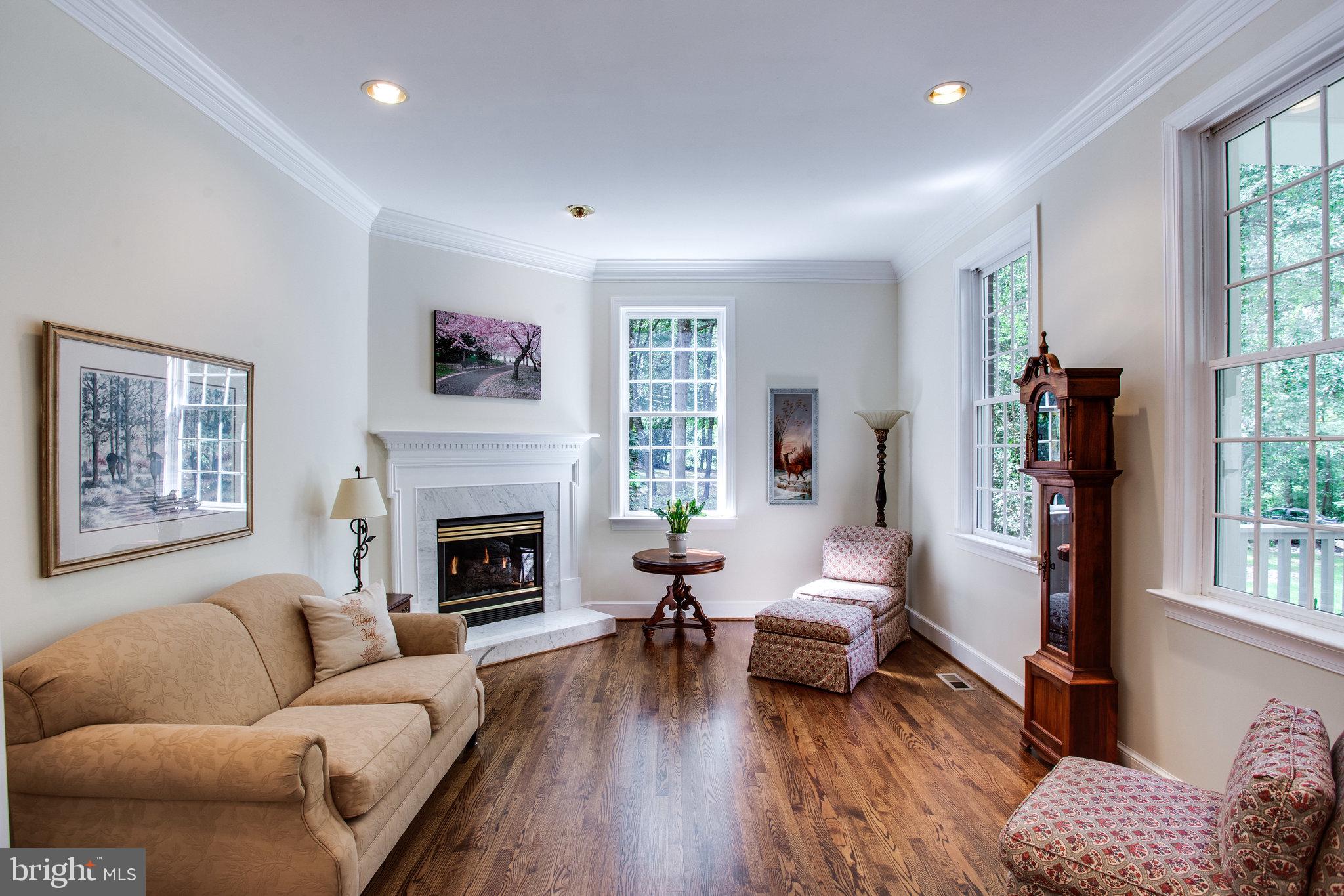 PROSPECT HILLS - Residential