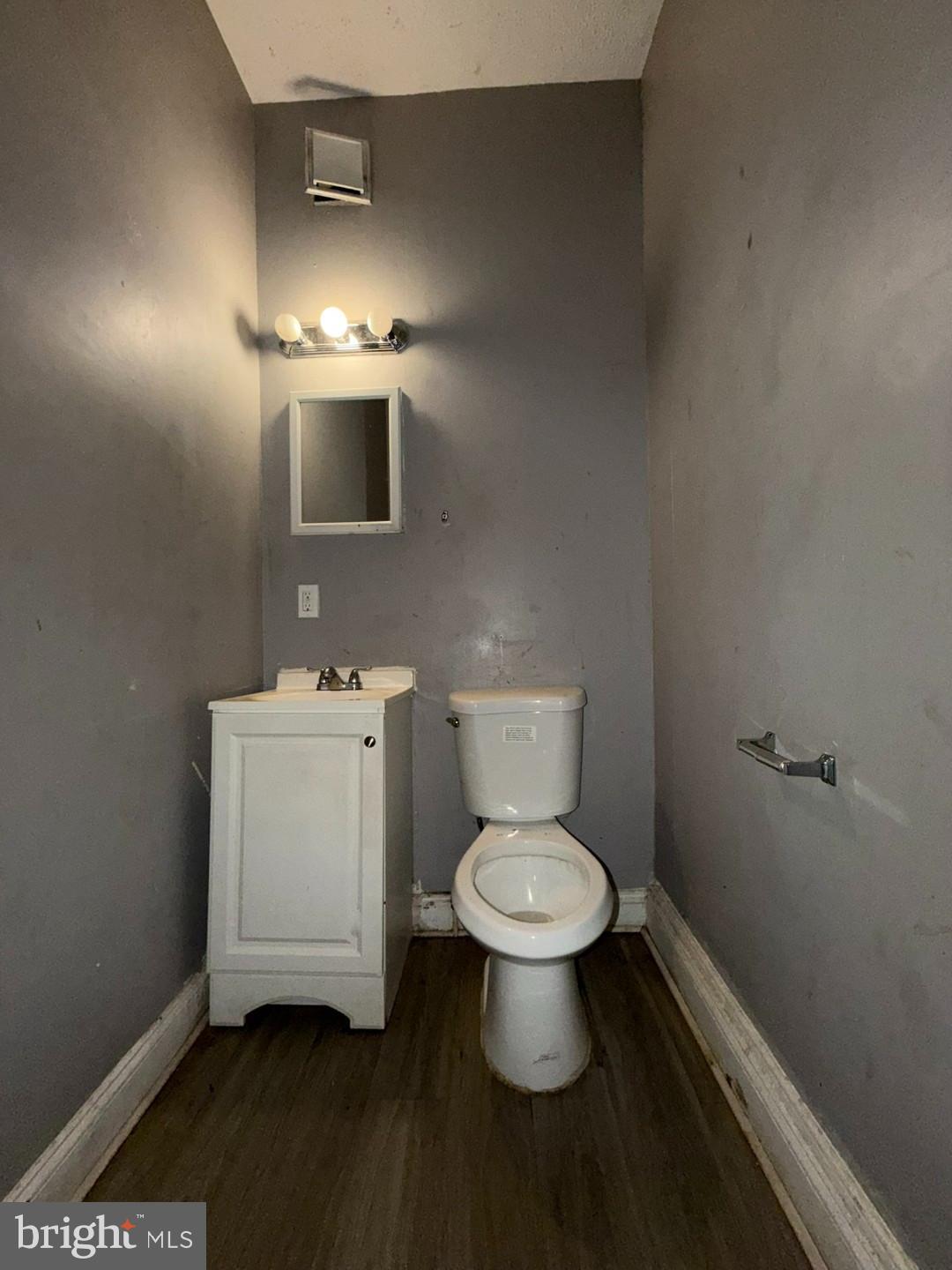 HIGHLANDTOWN - Residential