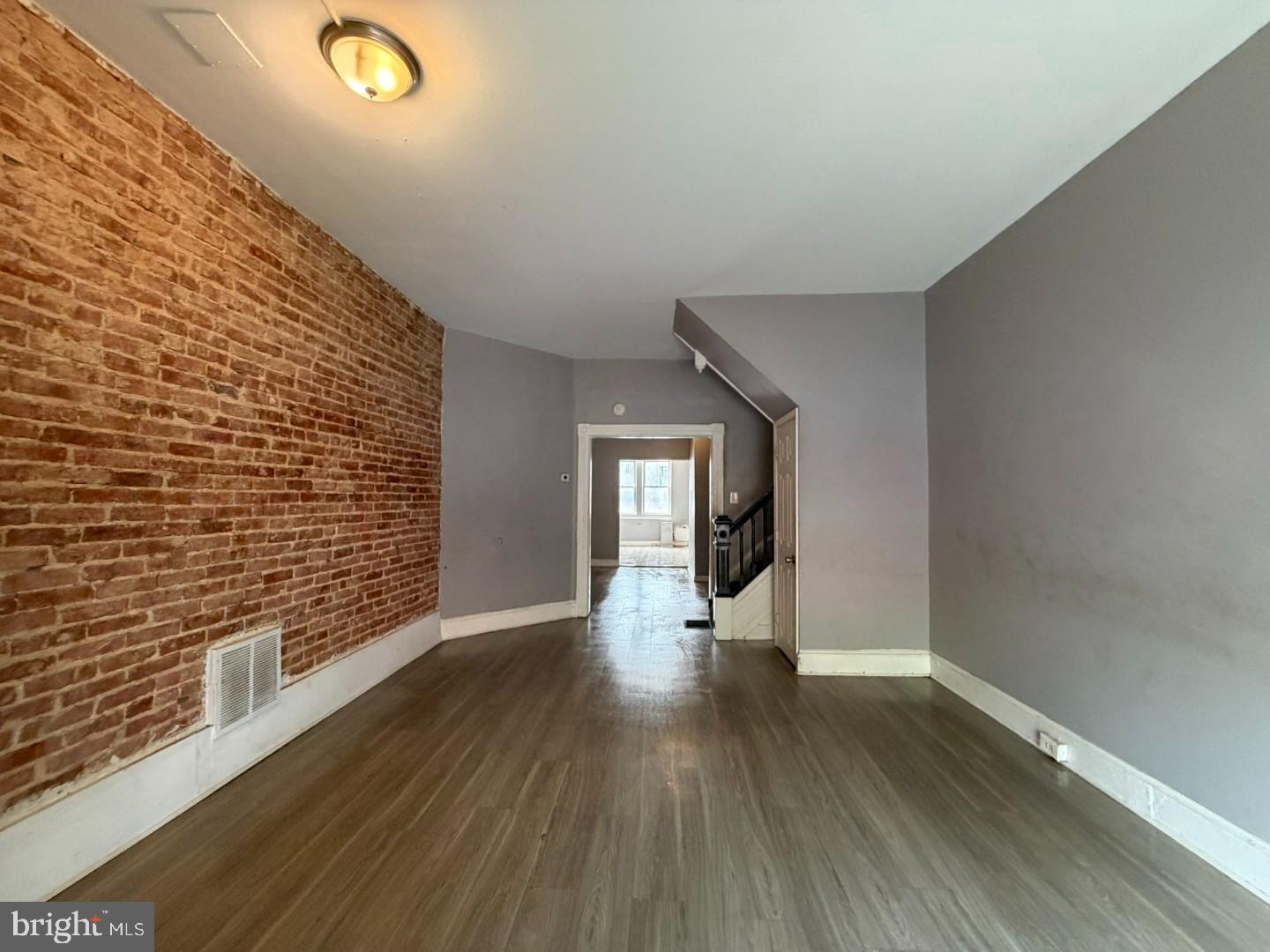 HIGHLANDTOWN - Residential