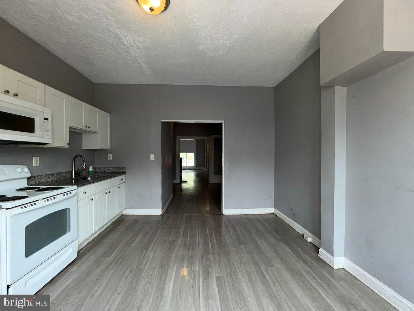 HIGHLANDTOWN - Residential