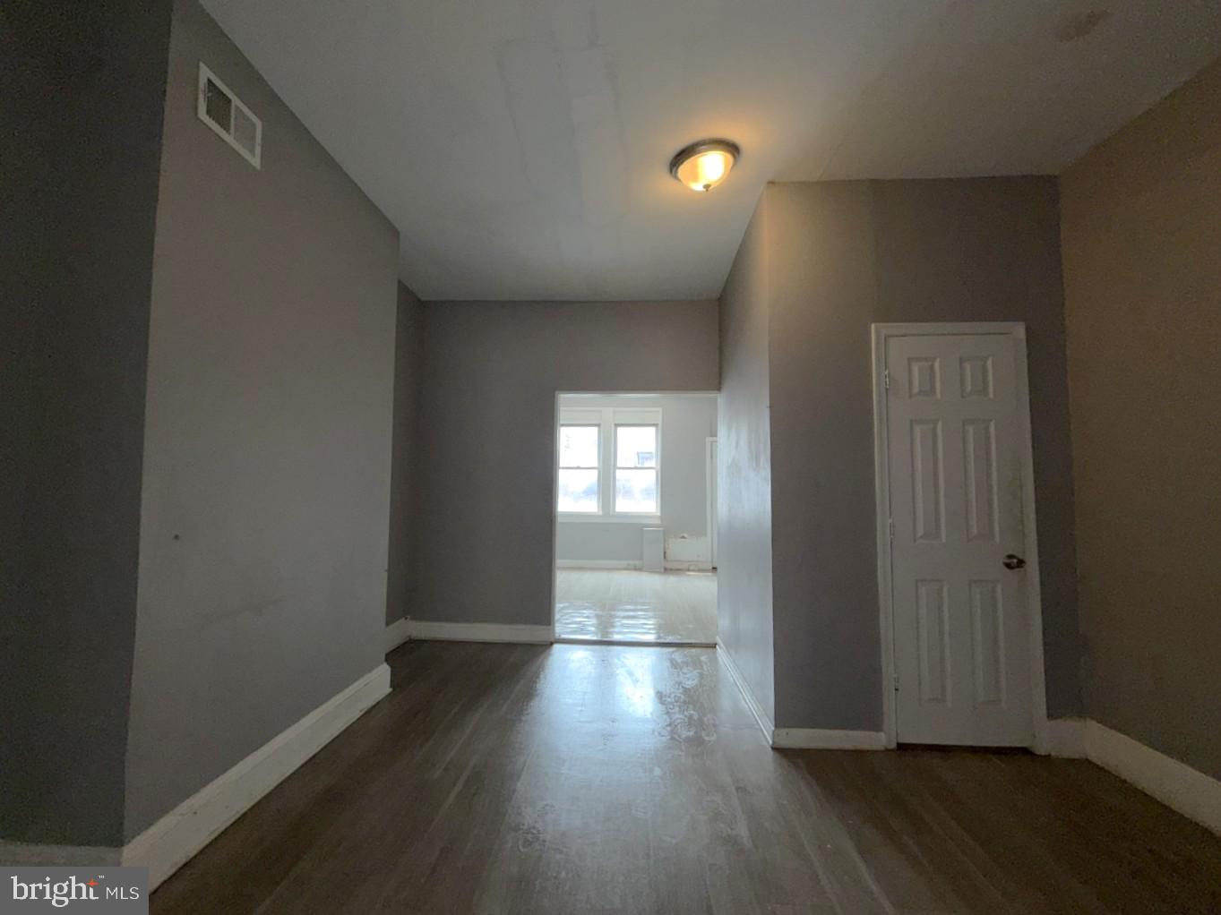 HIGHLANDTOWN - Residential
